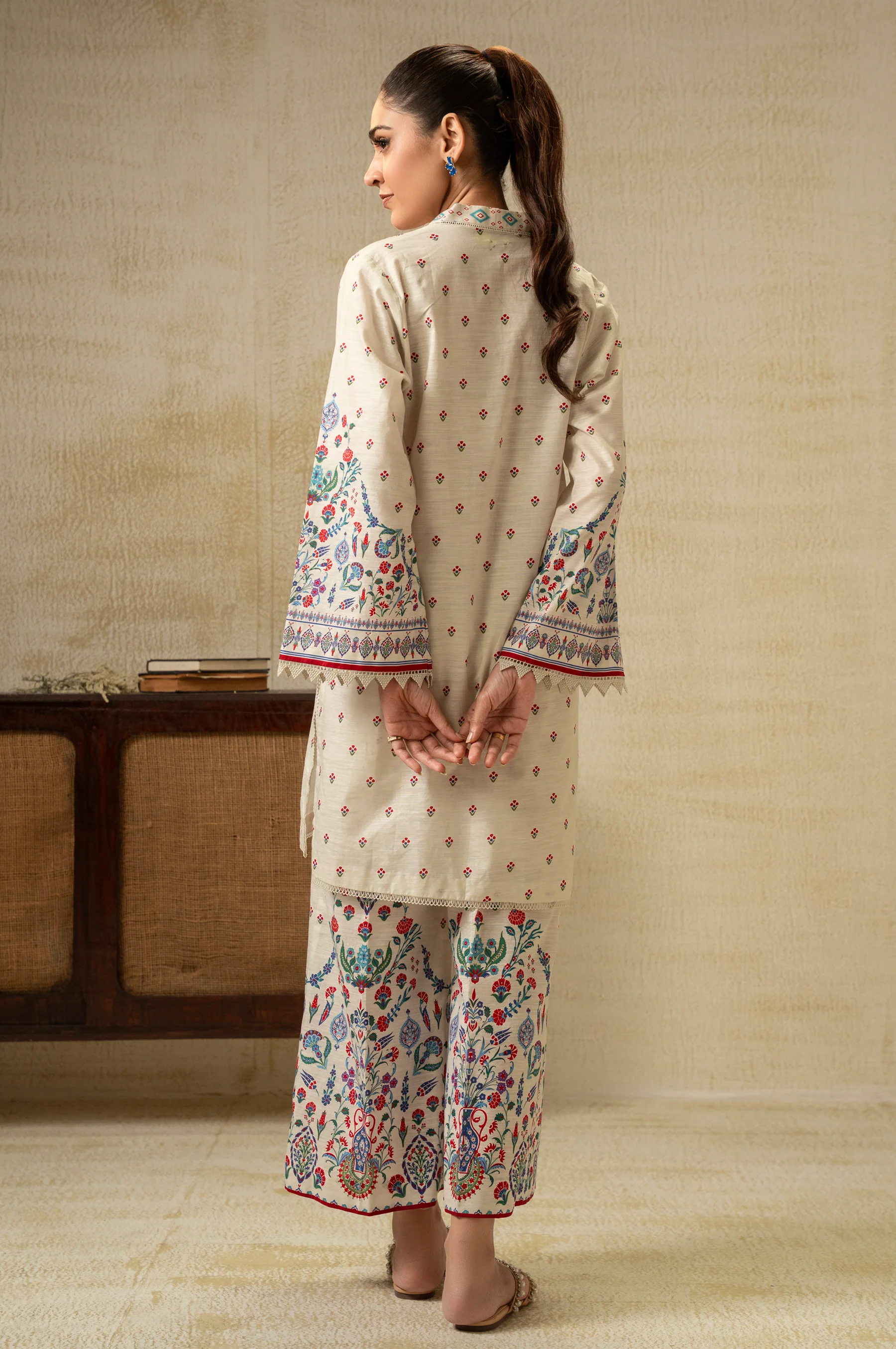 UNSTITCHED PRINTED SHIRT BOTTOM SUIT - Image 5