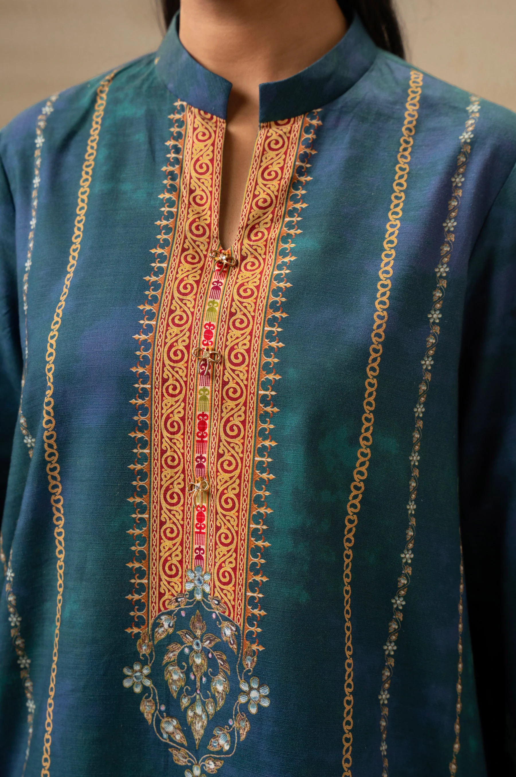 UNSTITCHED PRINTED SHIRT BOTTOM SUIT - Image 3