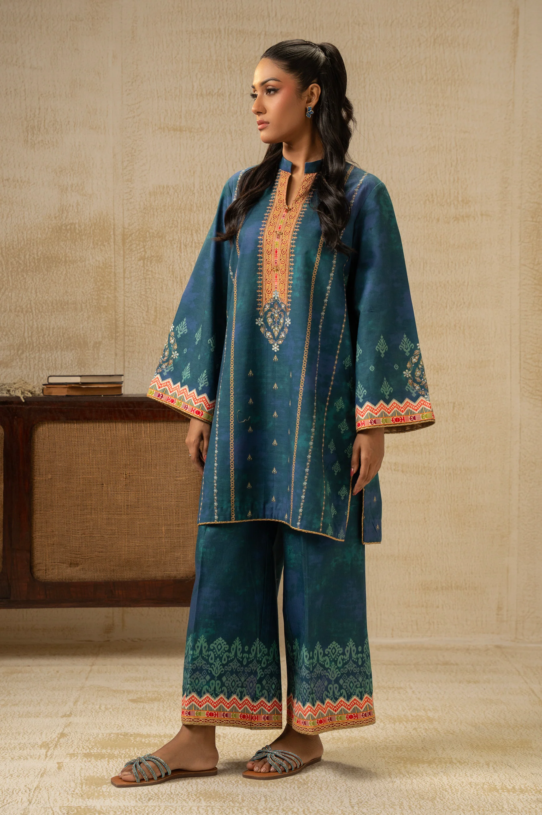 UNSTITCHED PRINTED SHIRT BOTTOM SUIT - Image 5