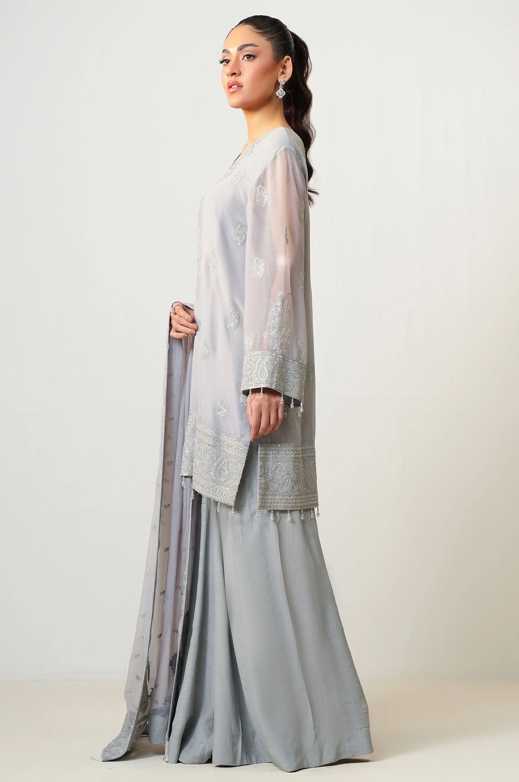 UNSTITCHED EMBROIDERED SUIT (FACTORY E-OUTLET) - Image 3