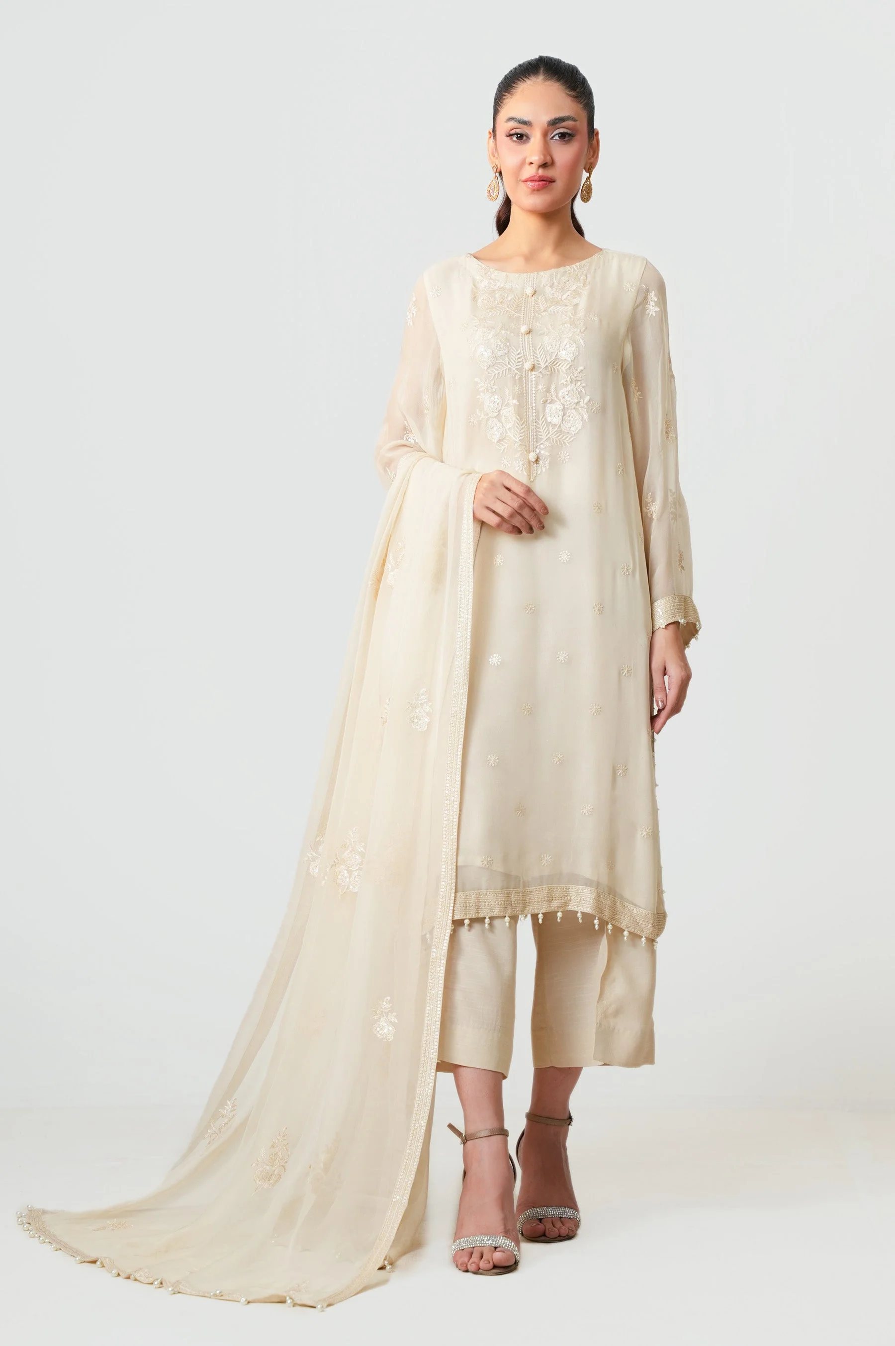 UNSTITCHED 3 PIECE EMBROIDERED SUIT (FACTORY E-OUTLET) - Image 5