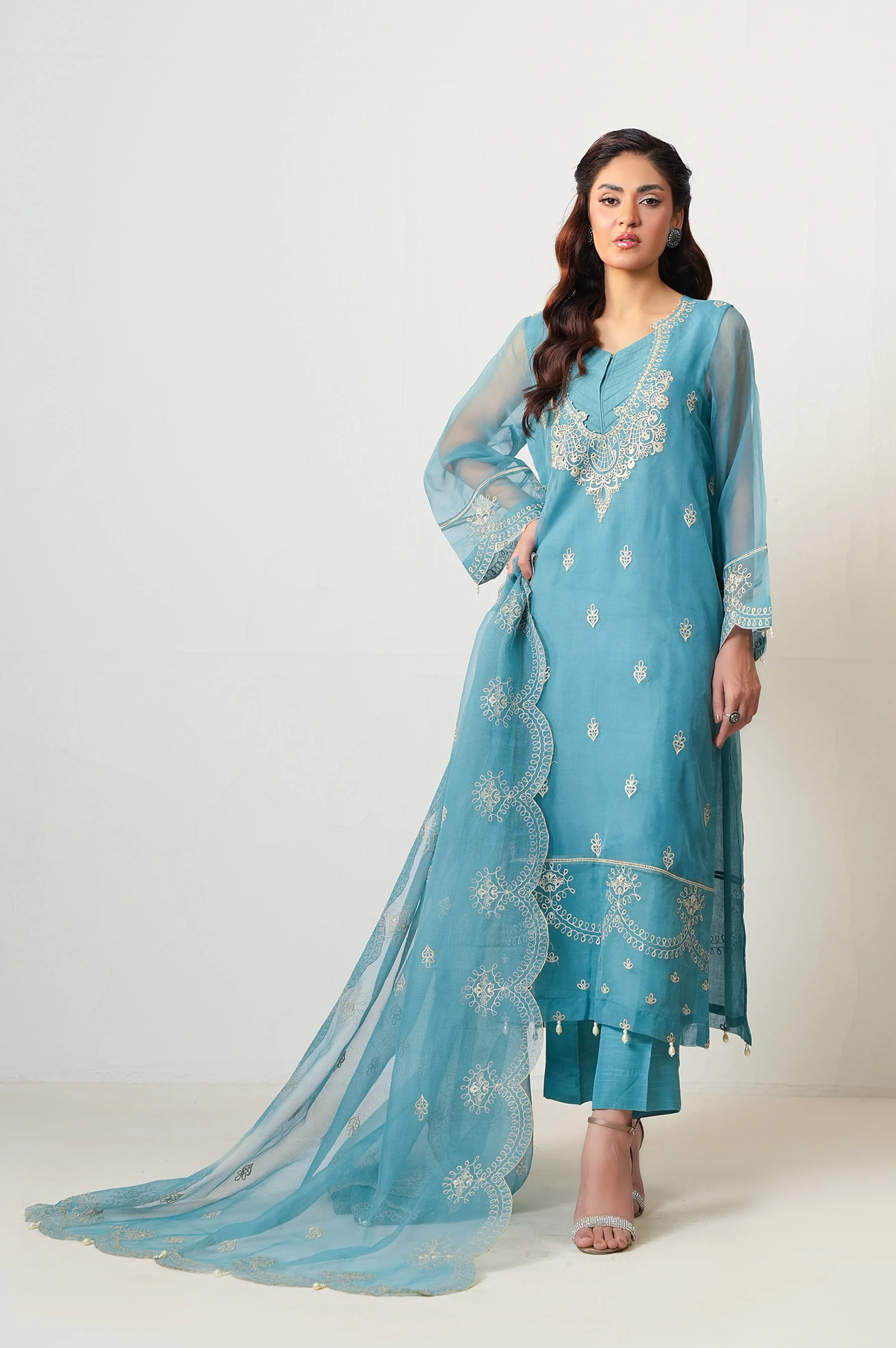 EMBROIDERED SUIT