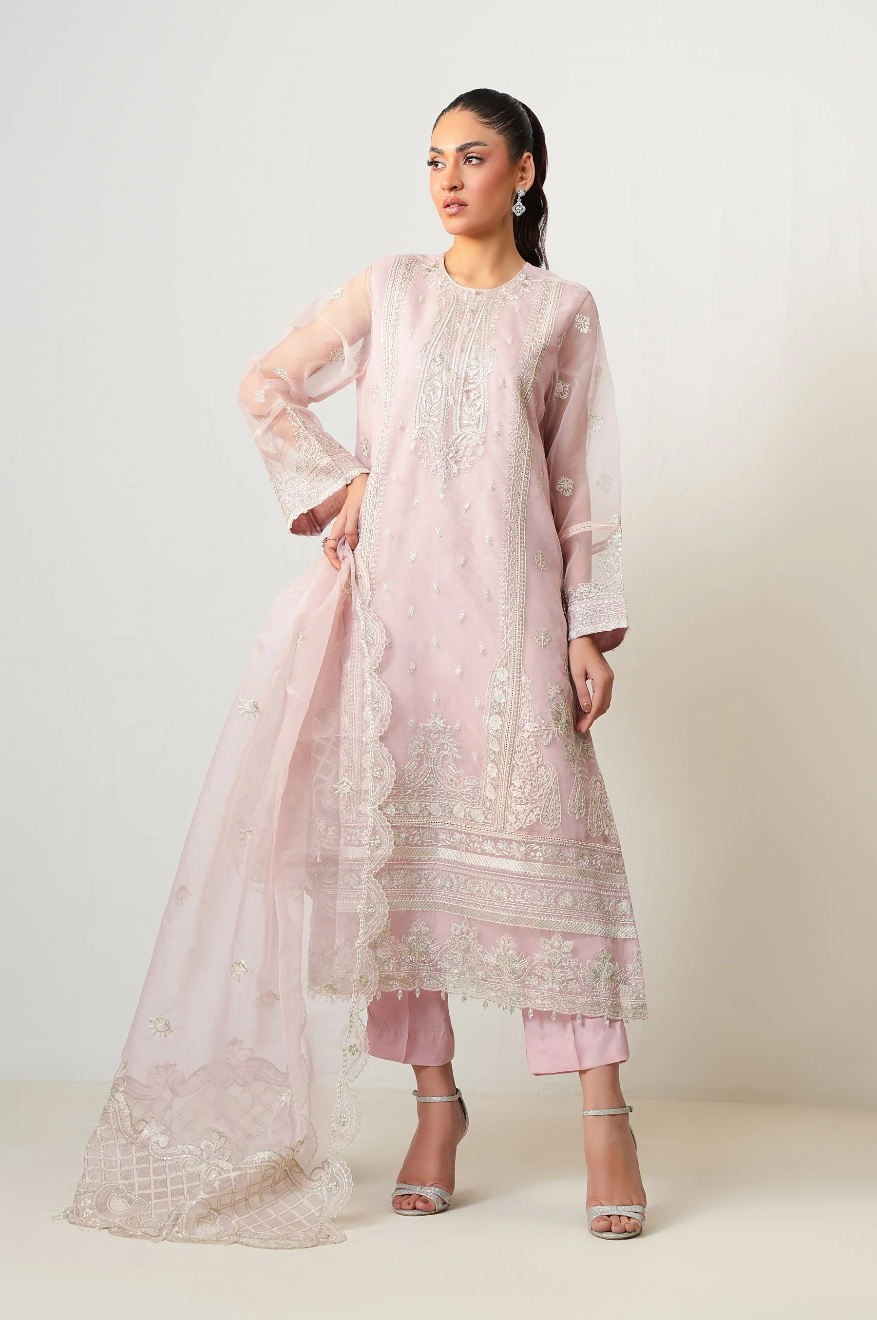 UNSTITCHED 3 PIECE 3 PIECE EMBROIDERED SUIT - Image 6