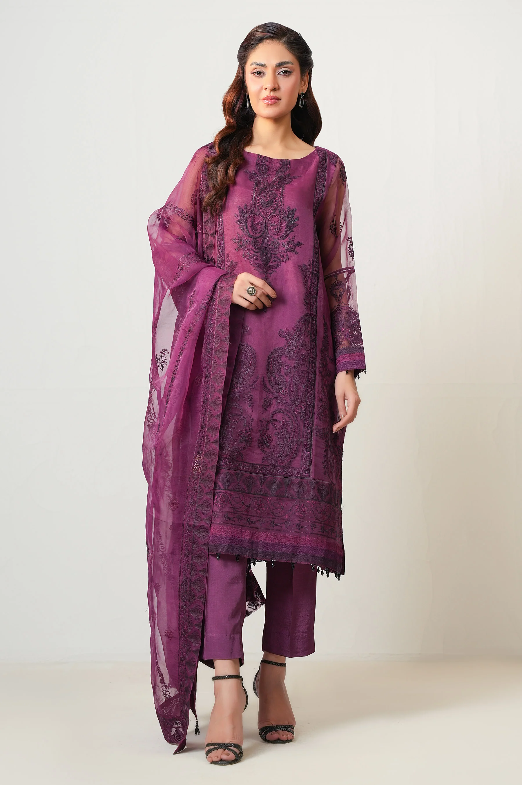UNSTITCHED 3 PIECE EMBROIDERED SUIT - Image 7