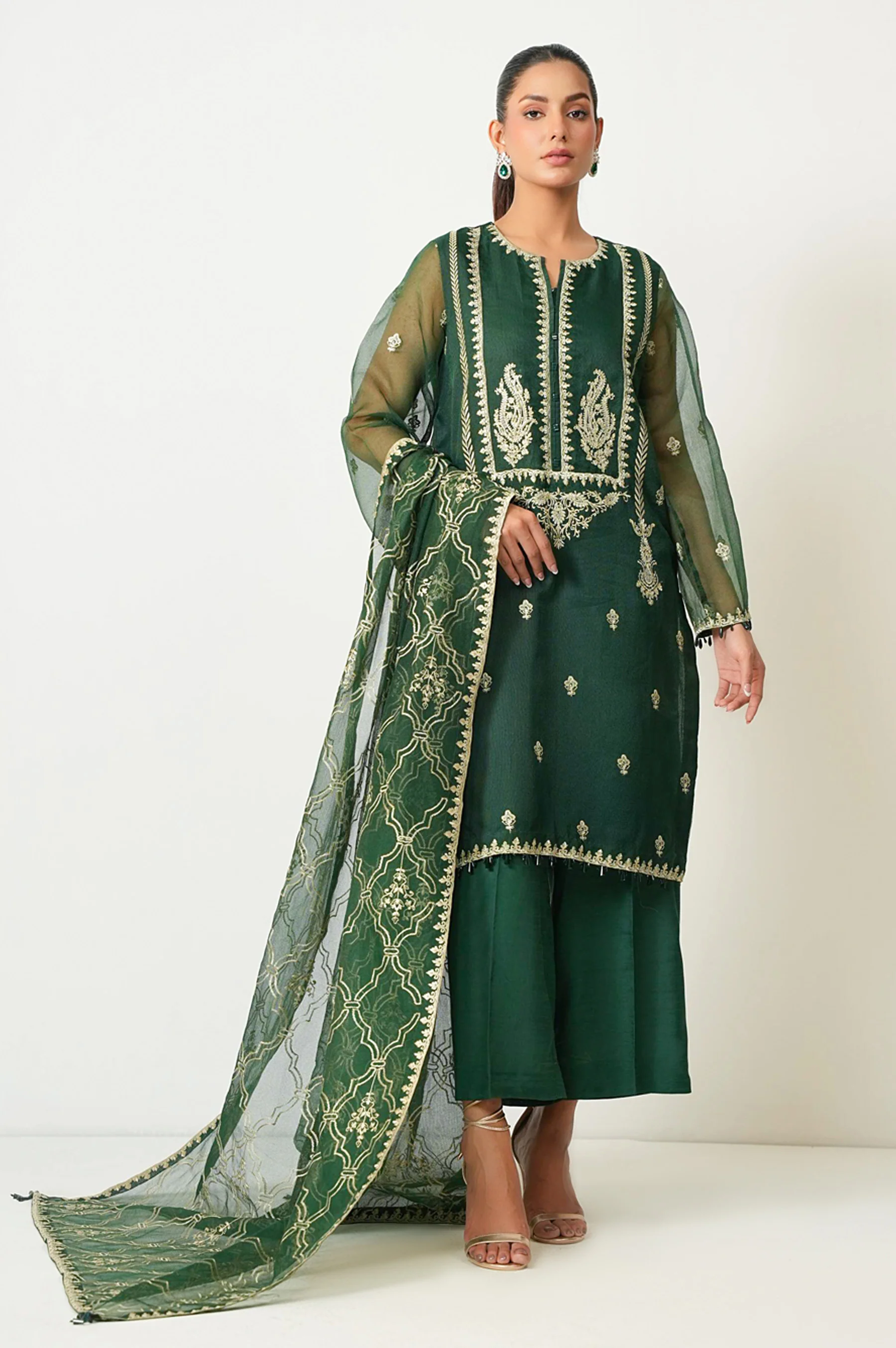 UNSTITCHED 3 PIECE EMBROIDERED SUIT