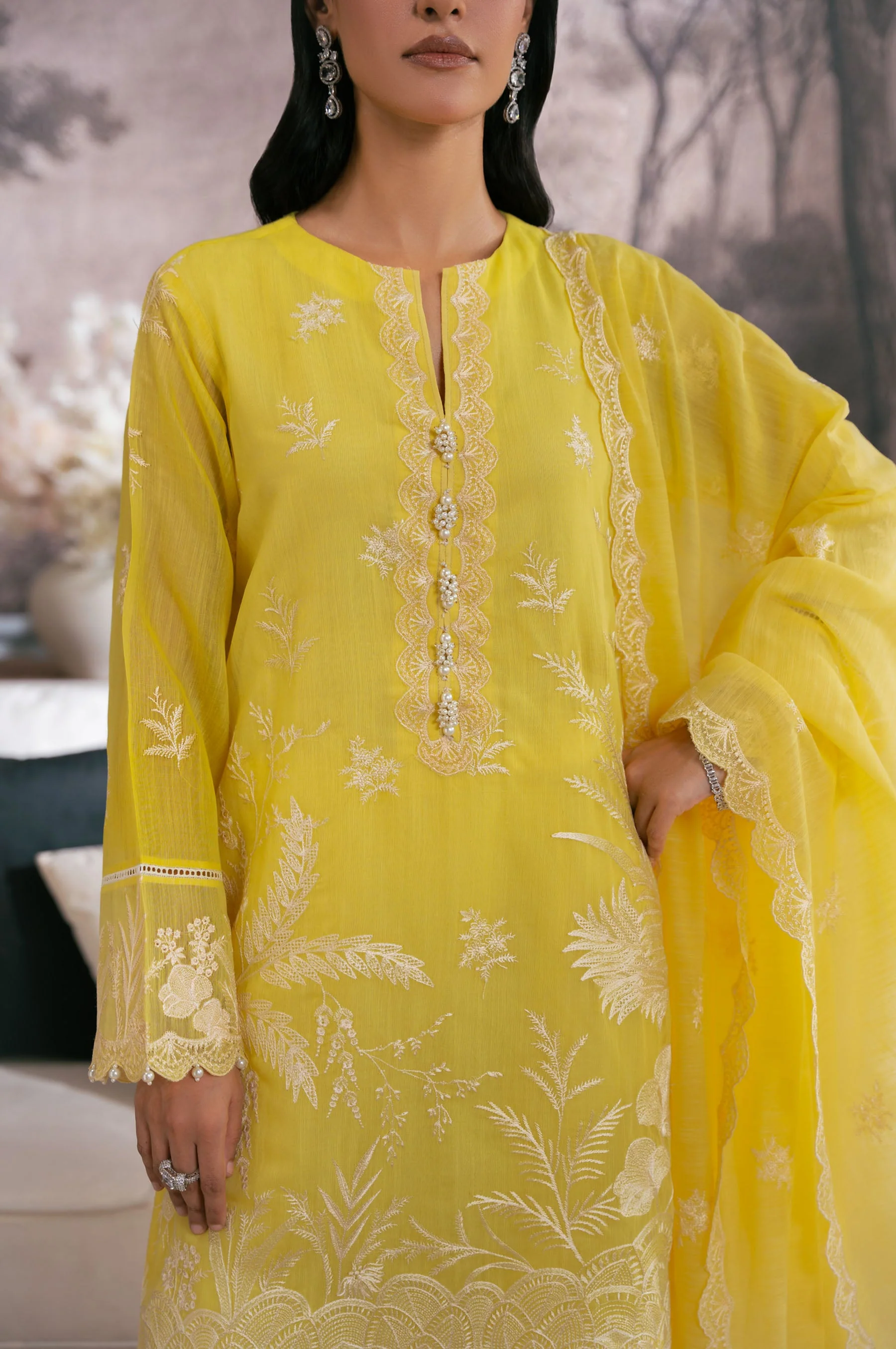 EMBROIDERED SUIT - Image 6