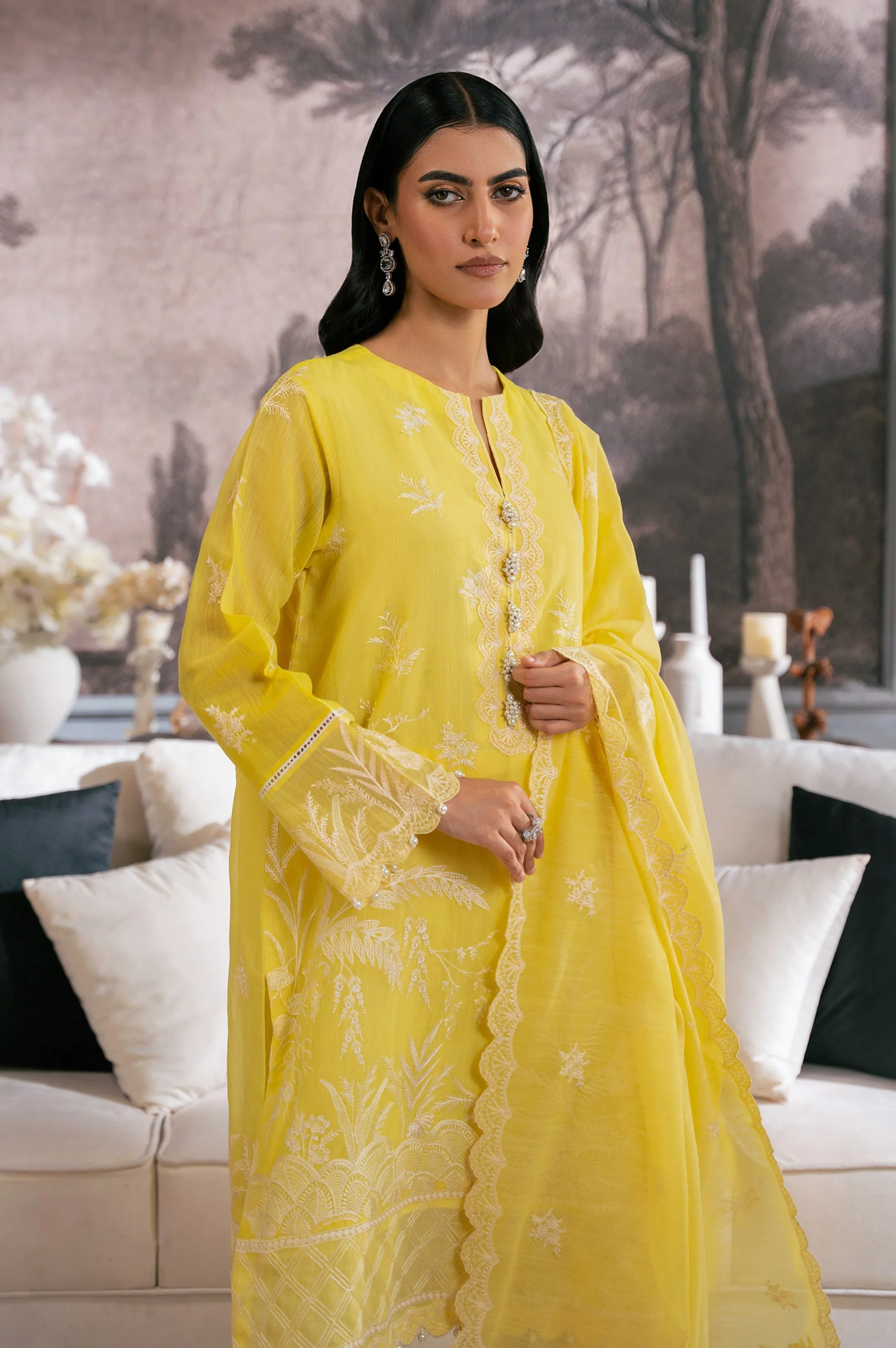 EMBROIDERED SUIT - Image 8