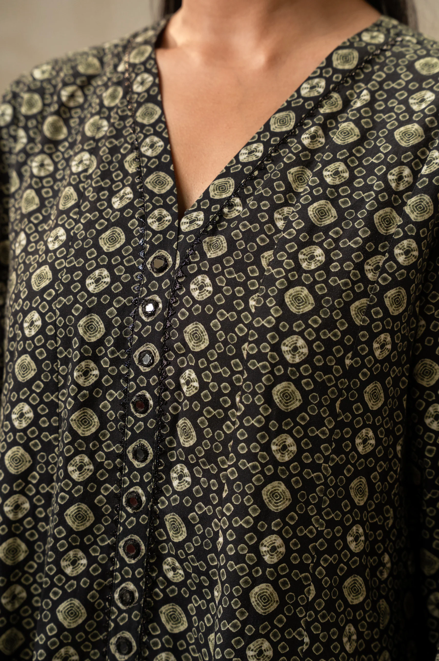 UNSTITCHED DIGITAL PRINTED SUIT - Image 6