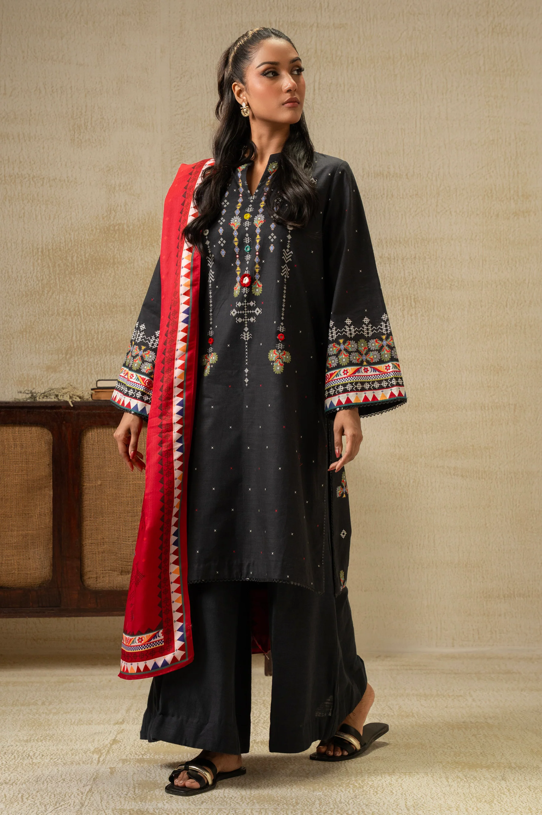 UNSTITCHED DIGITAL PRINTED SUIT - Image 5