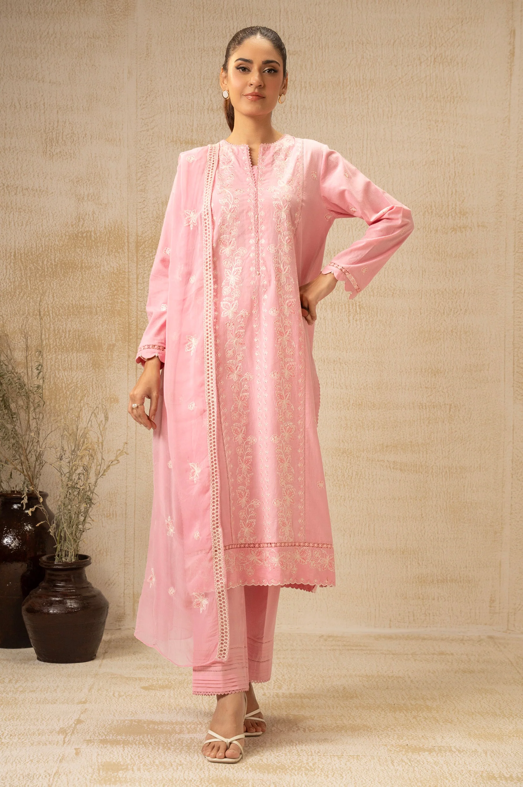 UNSTITCHED EMBROIDERED SUIT (FACTORY E-OUTLET)