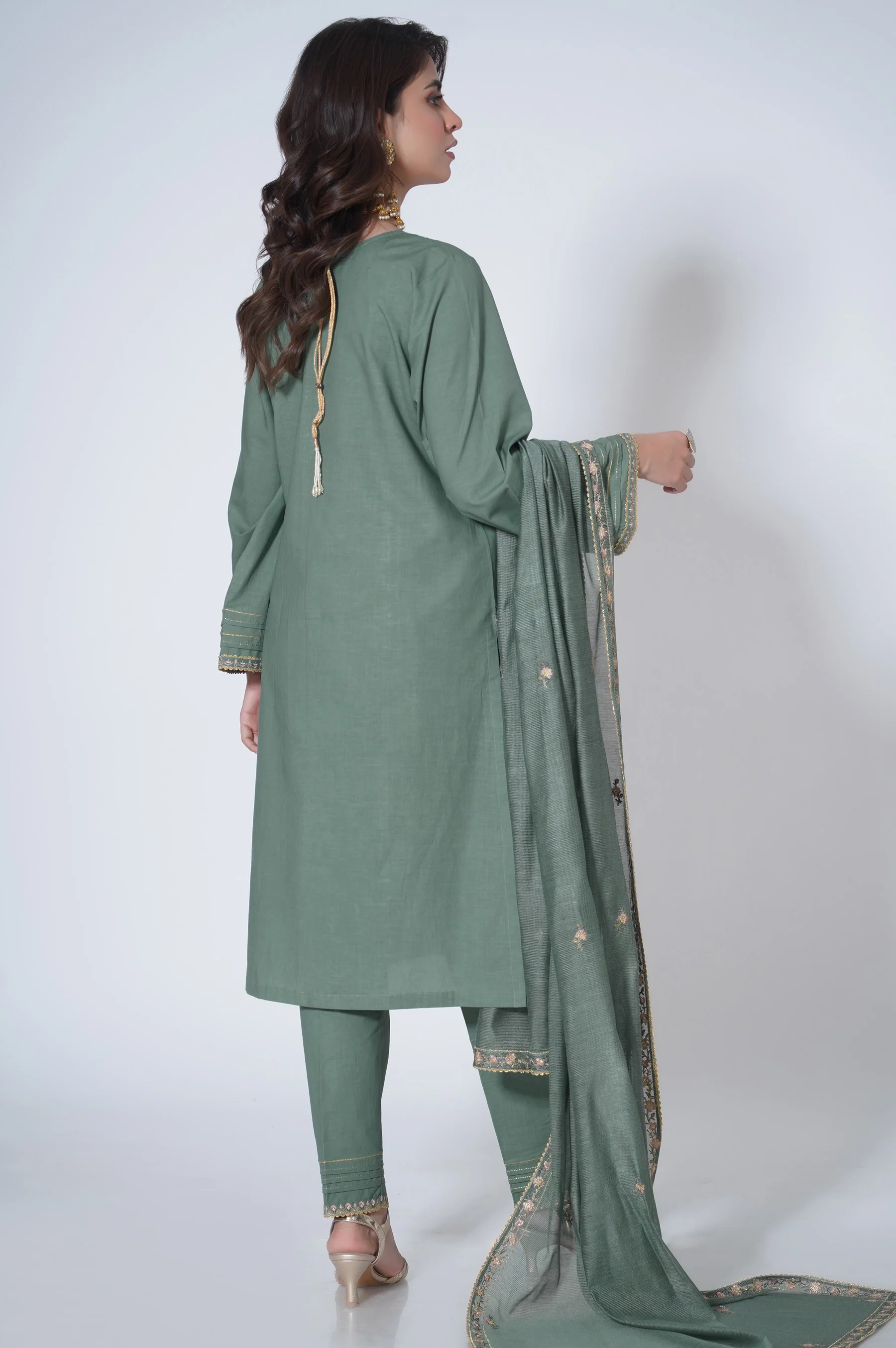 3 Piece Unstitched Embroidered Cambric Suit - Image 3