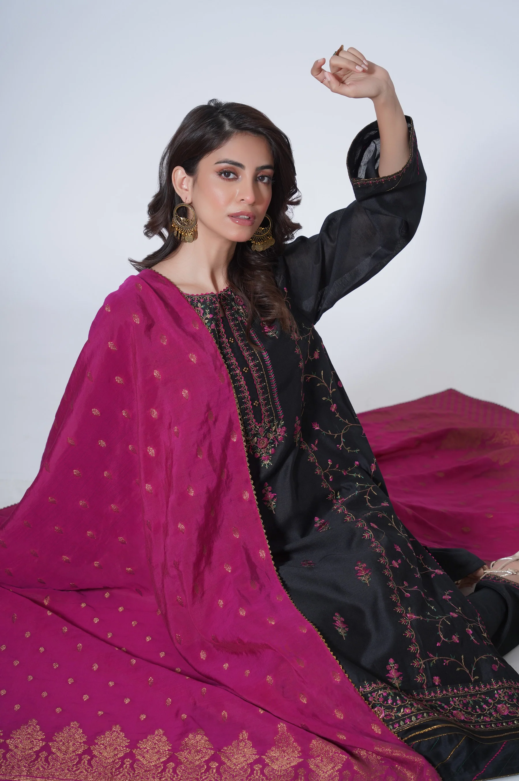 3 Piece Unstitched Embroidered Cotton Net Suit - Image 4