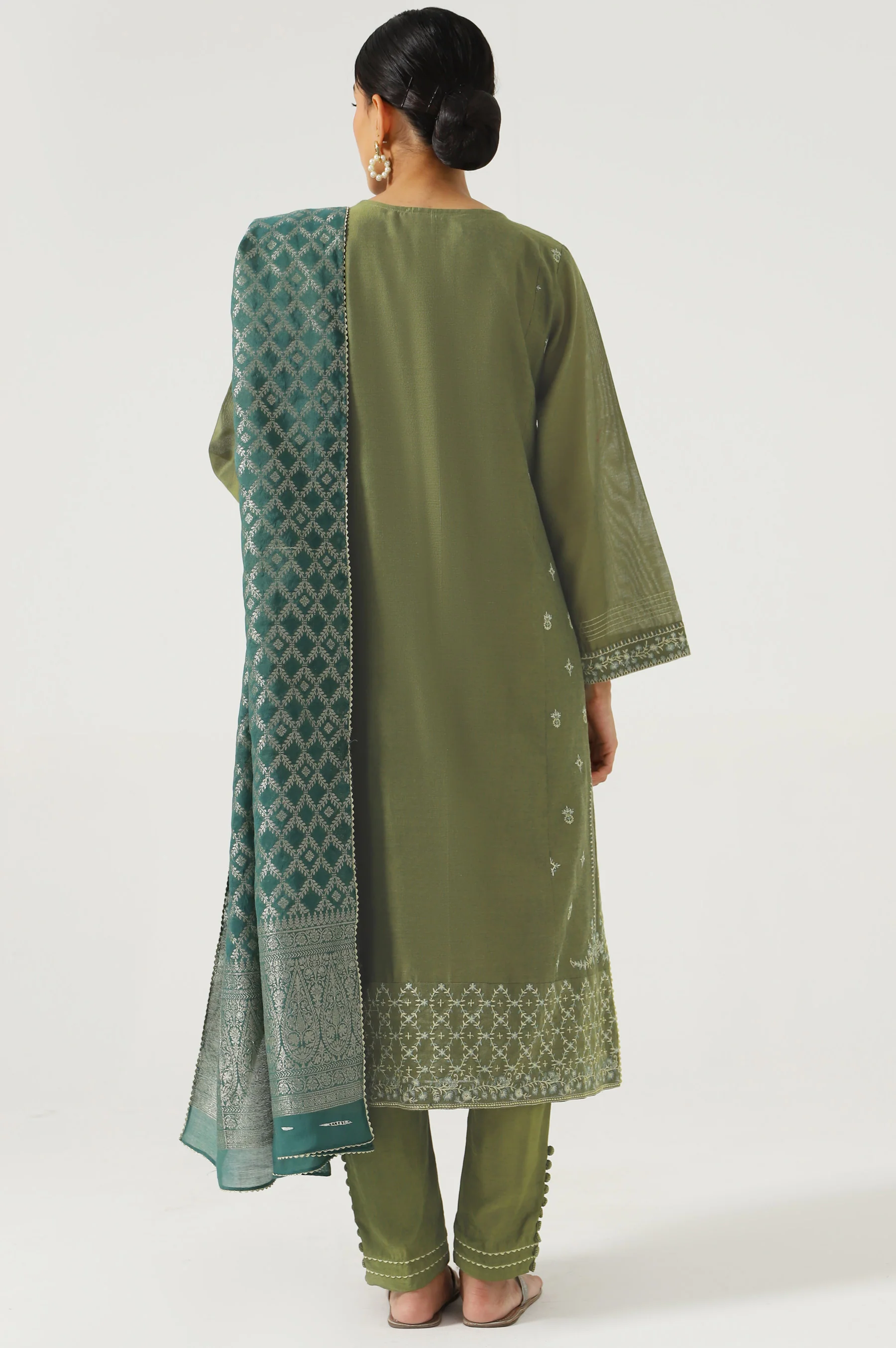 3 Piece Unstitched Embroidered Cotton net Suit - Image 3