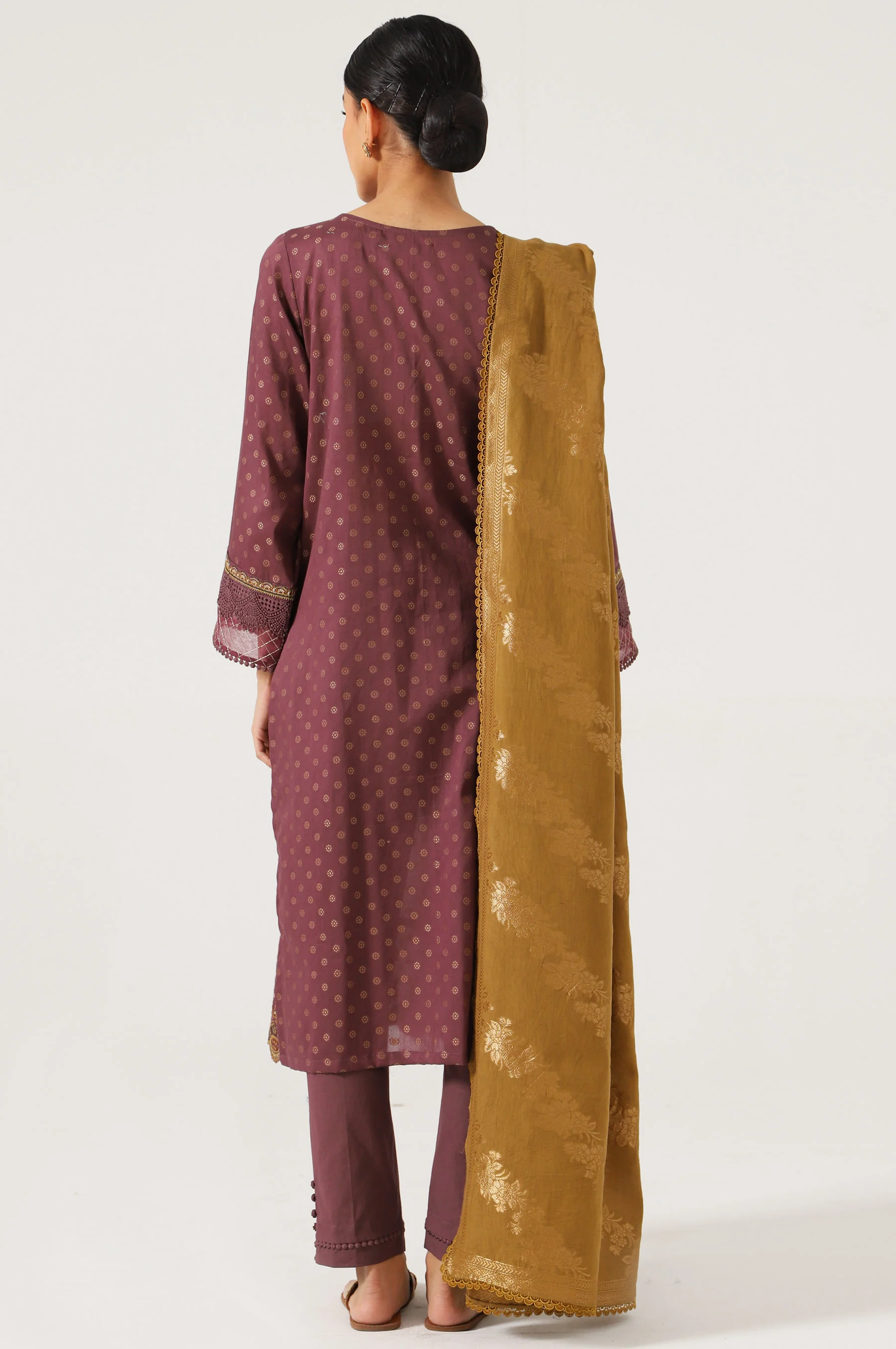 3 Piece Unstitched Embroidered Jacquard Suit - Image 2