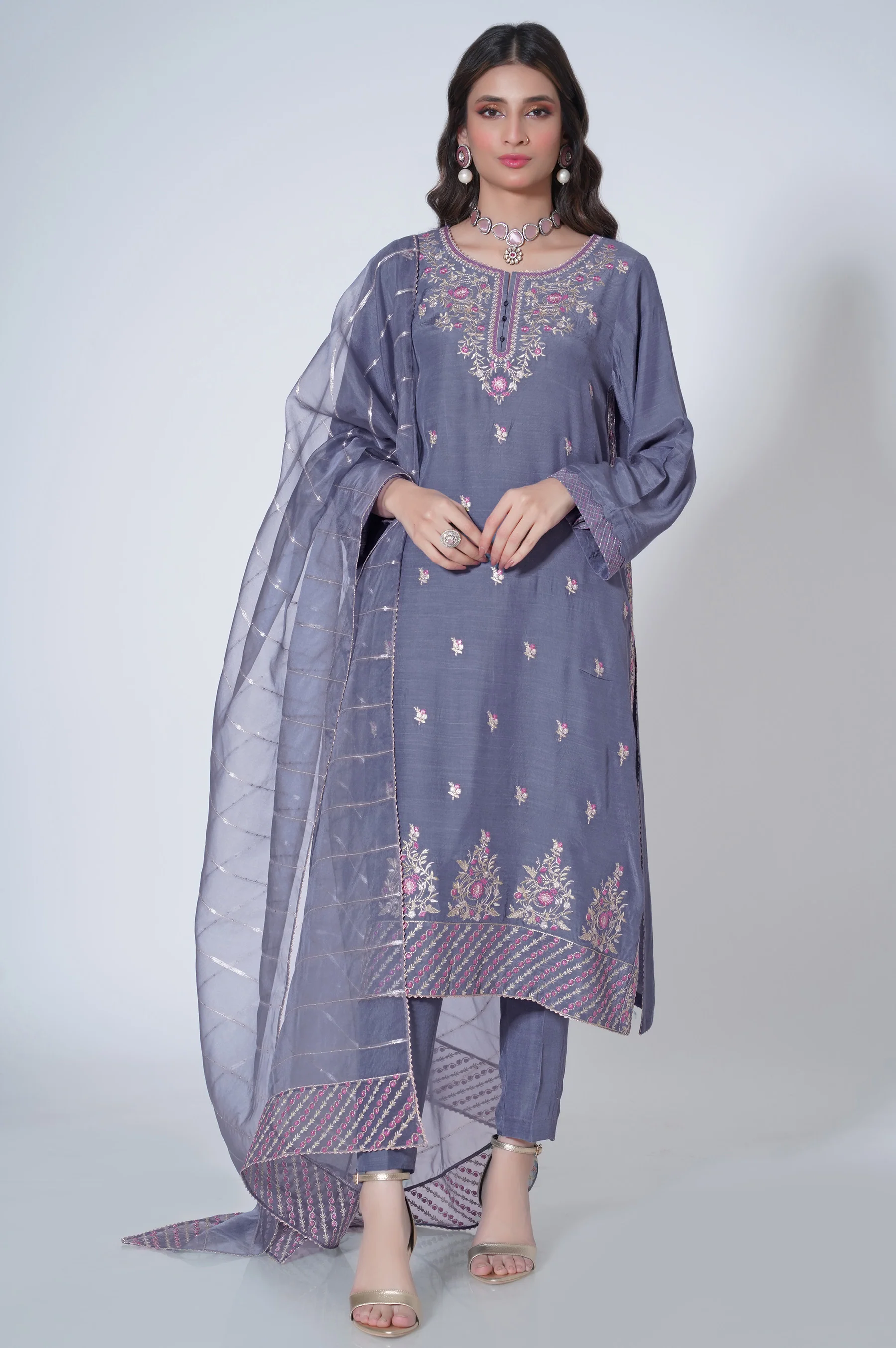 3 Piece Unstitched Embroidered Raw silk Suit - Image 5