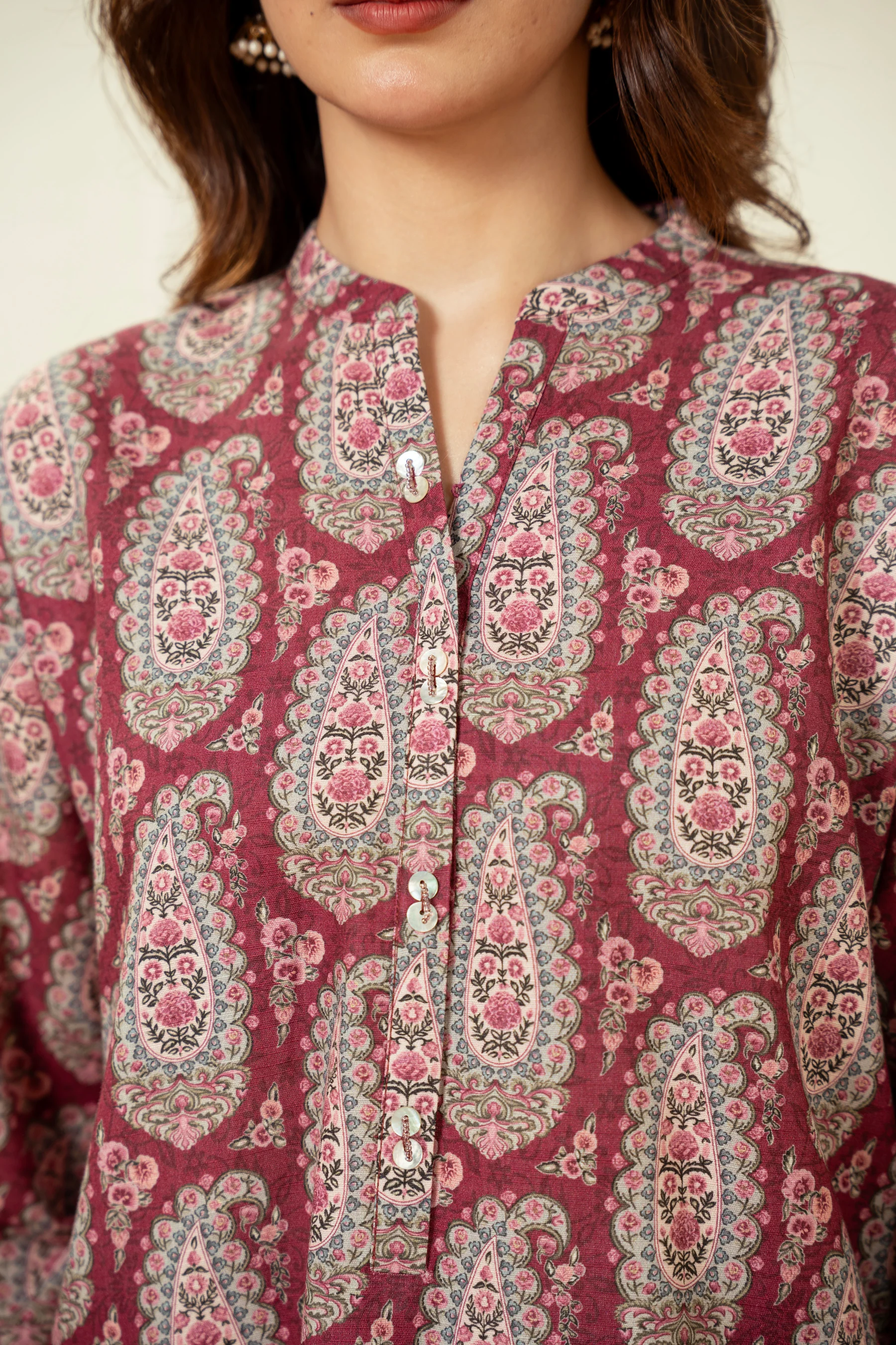 UNSTITCHED PRINTED SUIT - Image 3