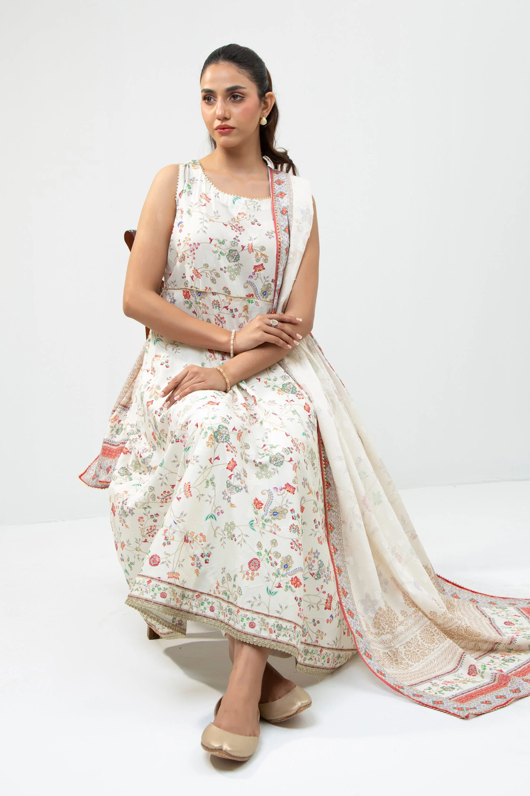 PRINTED JACQUARD UNSTITCHED 3 PIECE SUIT - Image 6