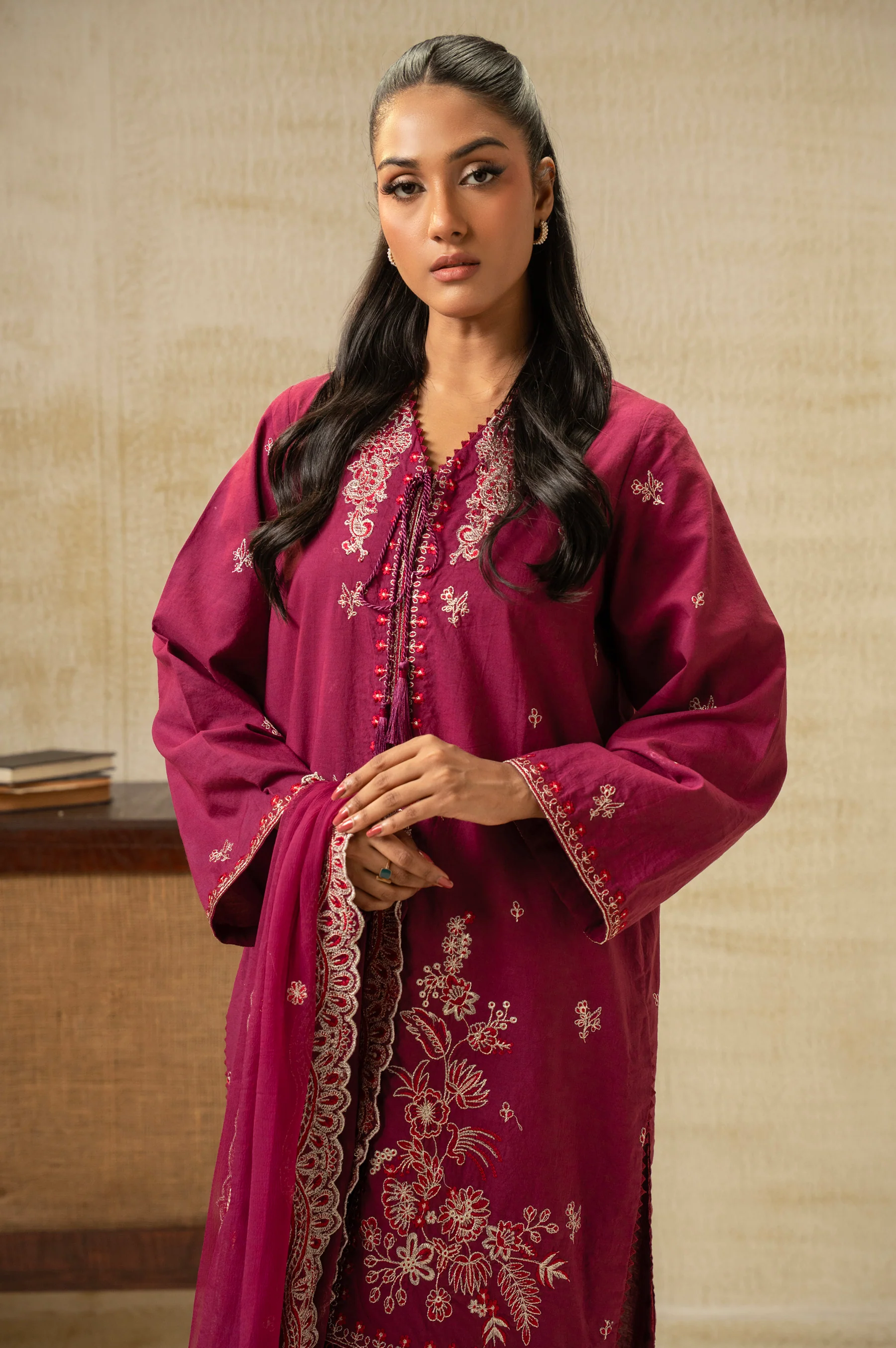 UNSTITCHED DYED EMBROIDERED SUIT - Image 2