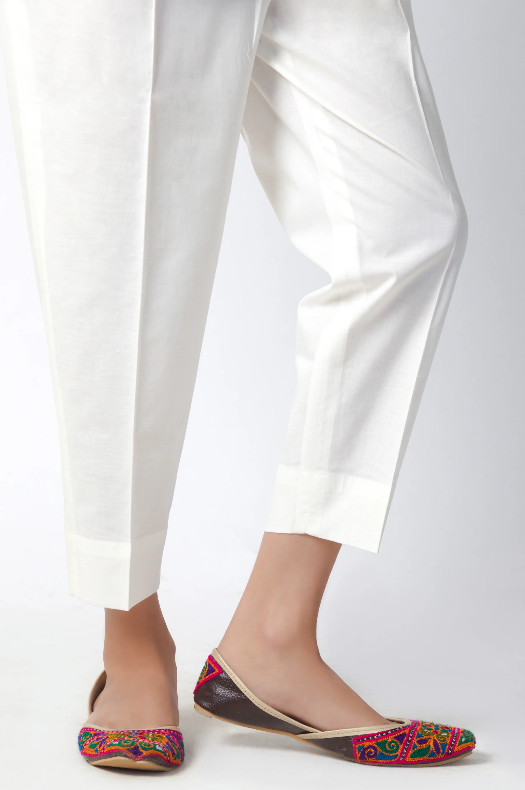 Basic Cambric Cigarette Pants - Off White - Image 2