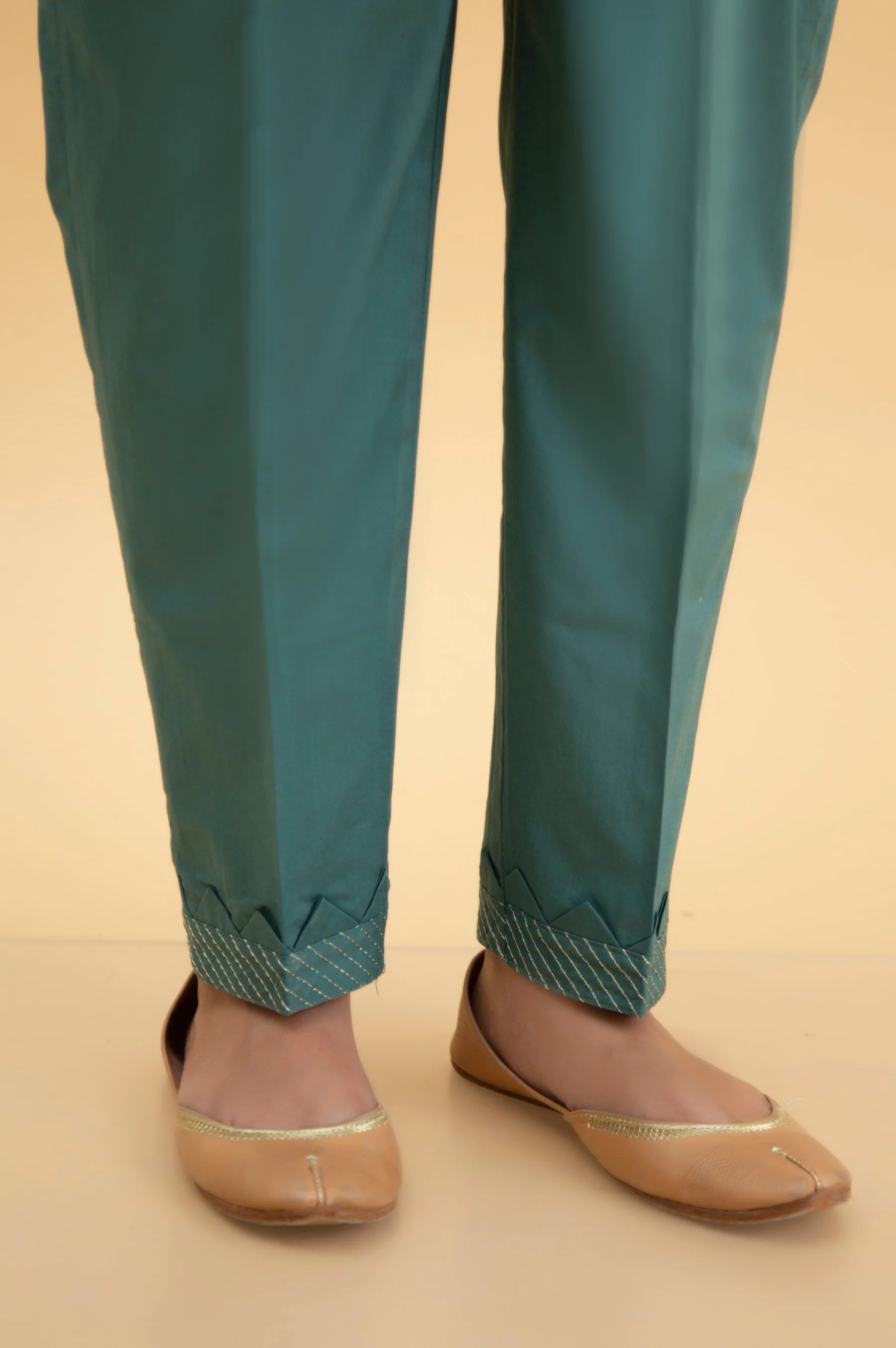 Basic Cambric Cigarette Pants - Green - Image 4