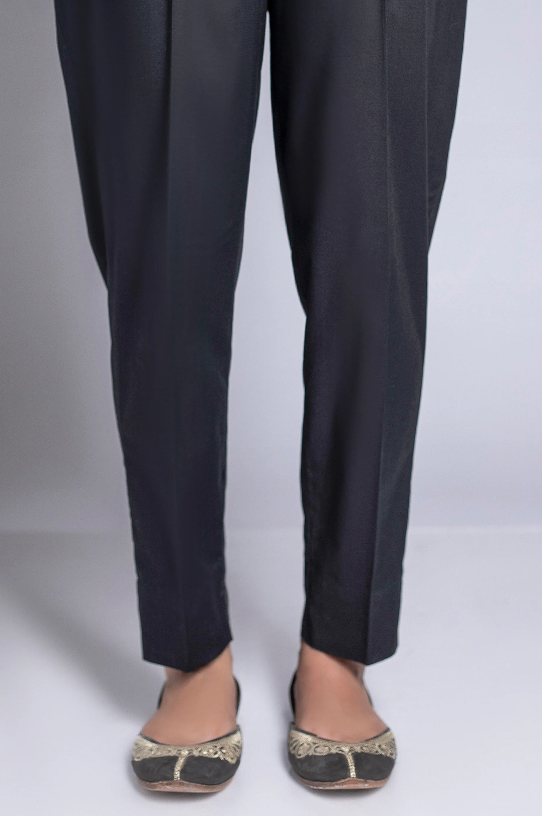 Basic Cigarette Pants - Black