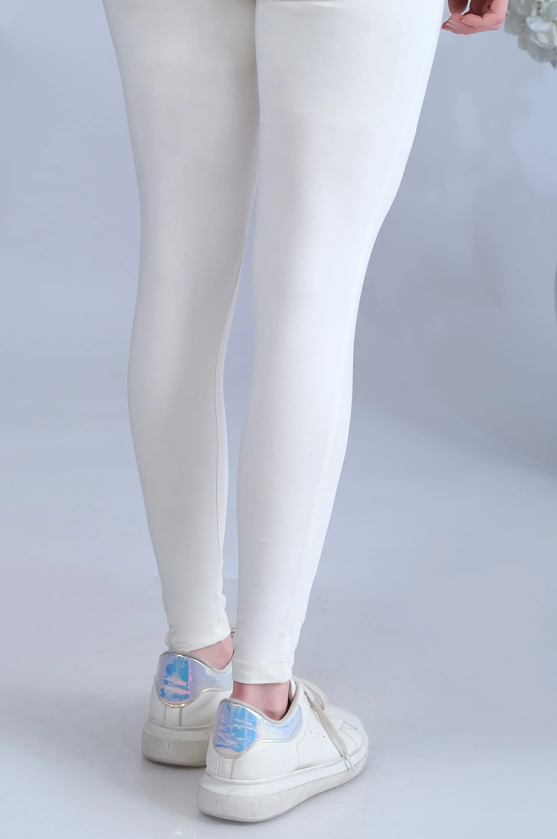Basic Plain Tights - Off White - Image 3