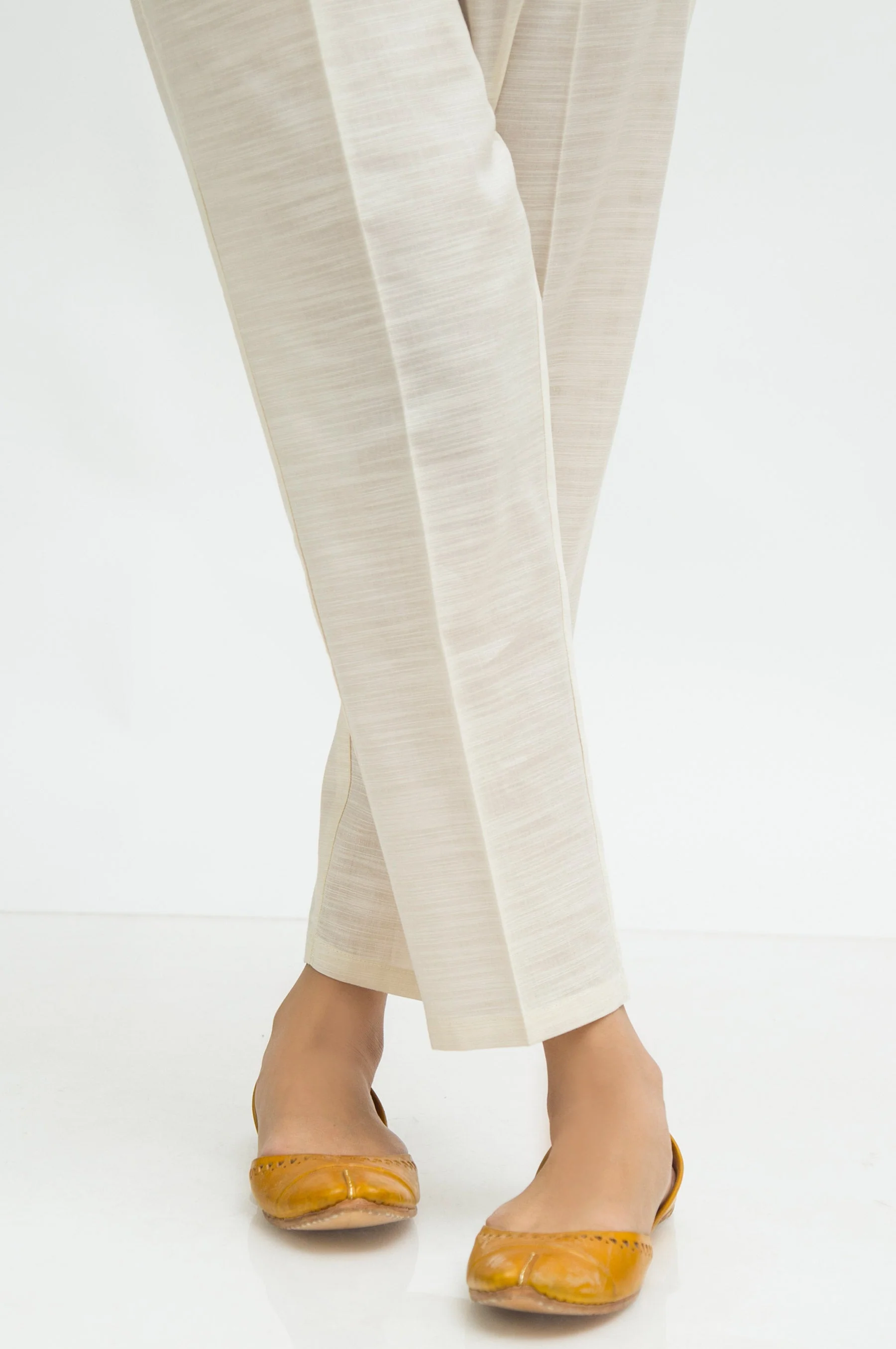 Basic Plain Khaddar Cigarette Pant - Off White