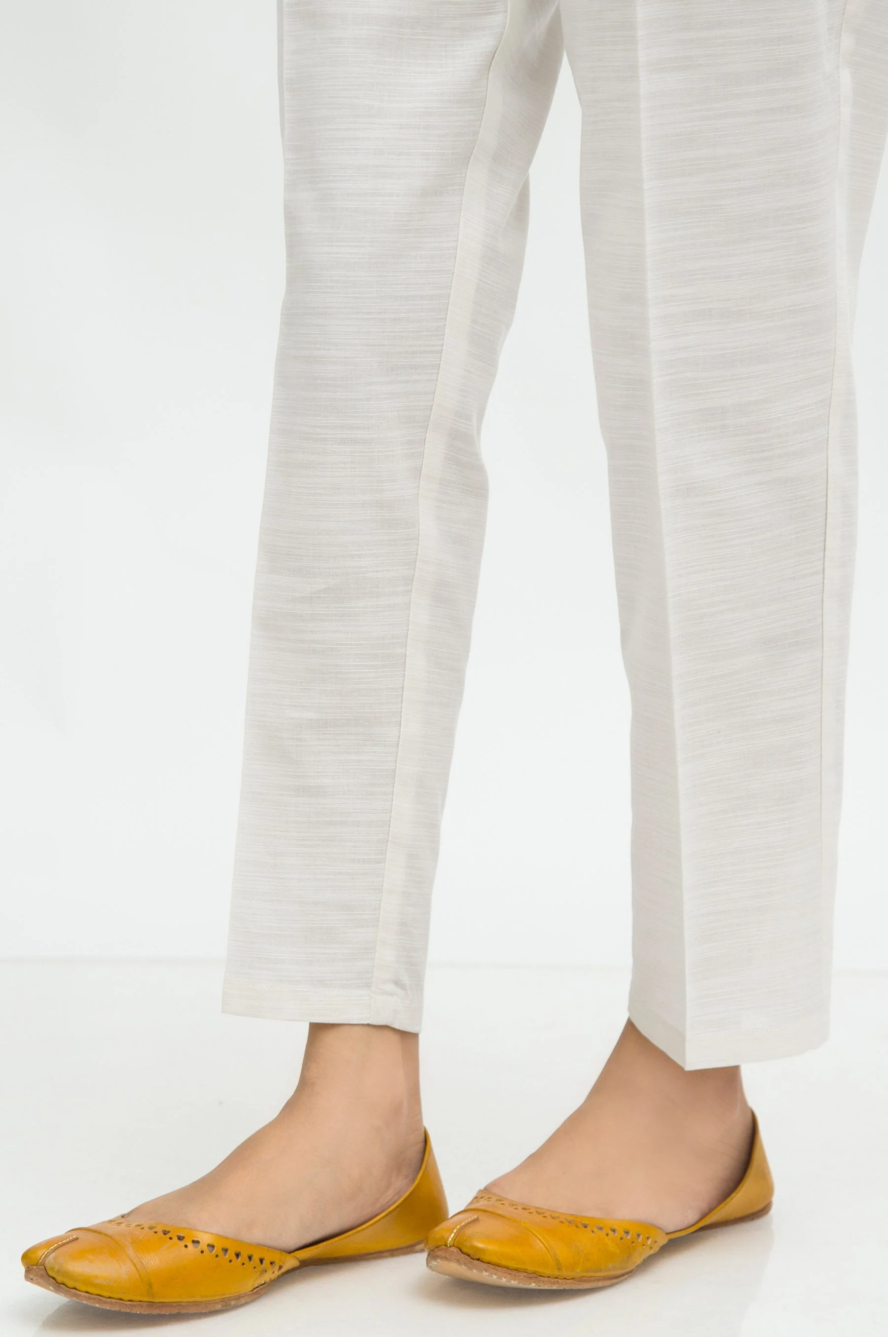 Basic Plain Khaddar Cigarette Pant - White - Image 2