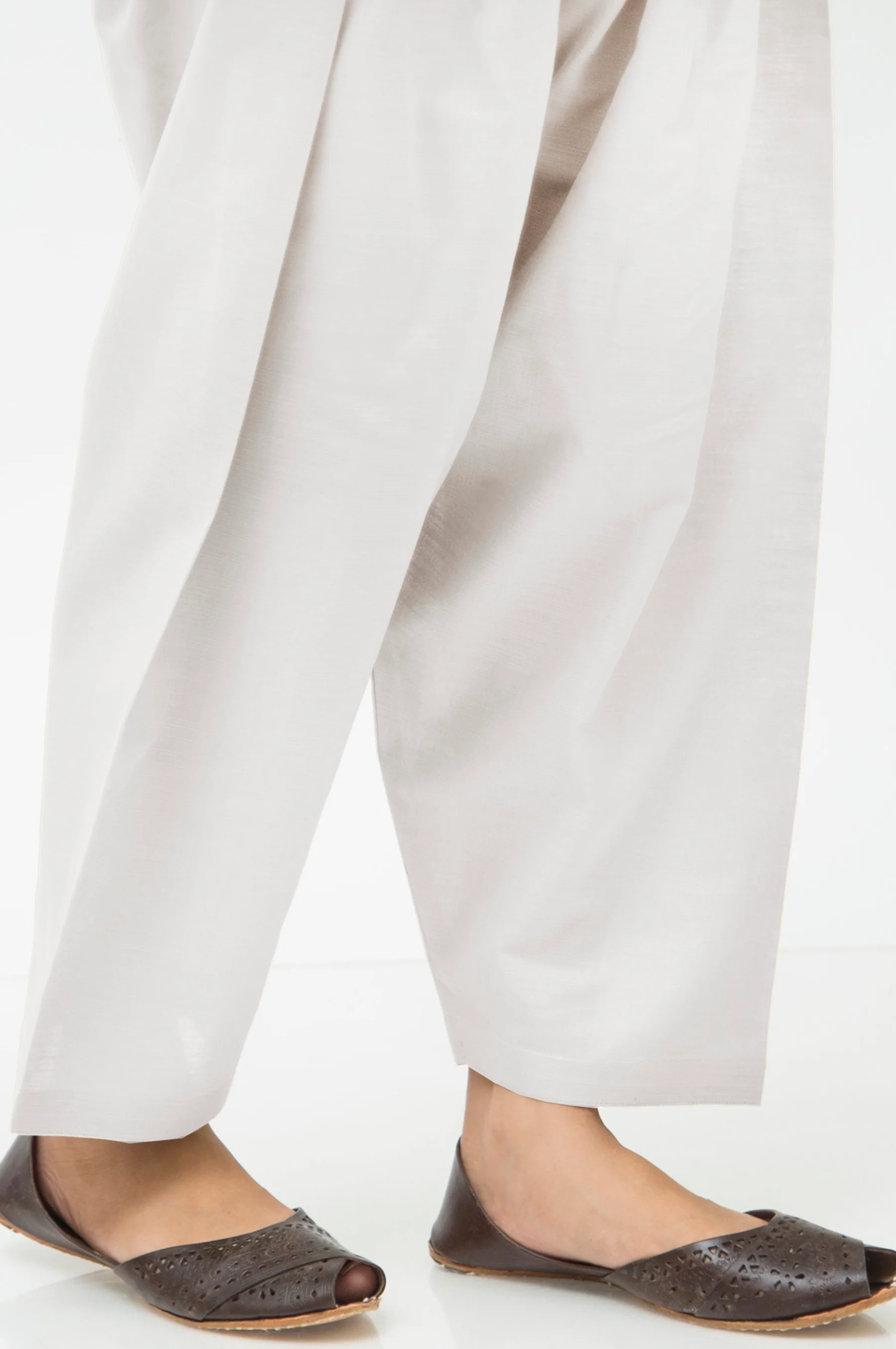 Basic Plain Khaddar Shalwar -White - Image 2