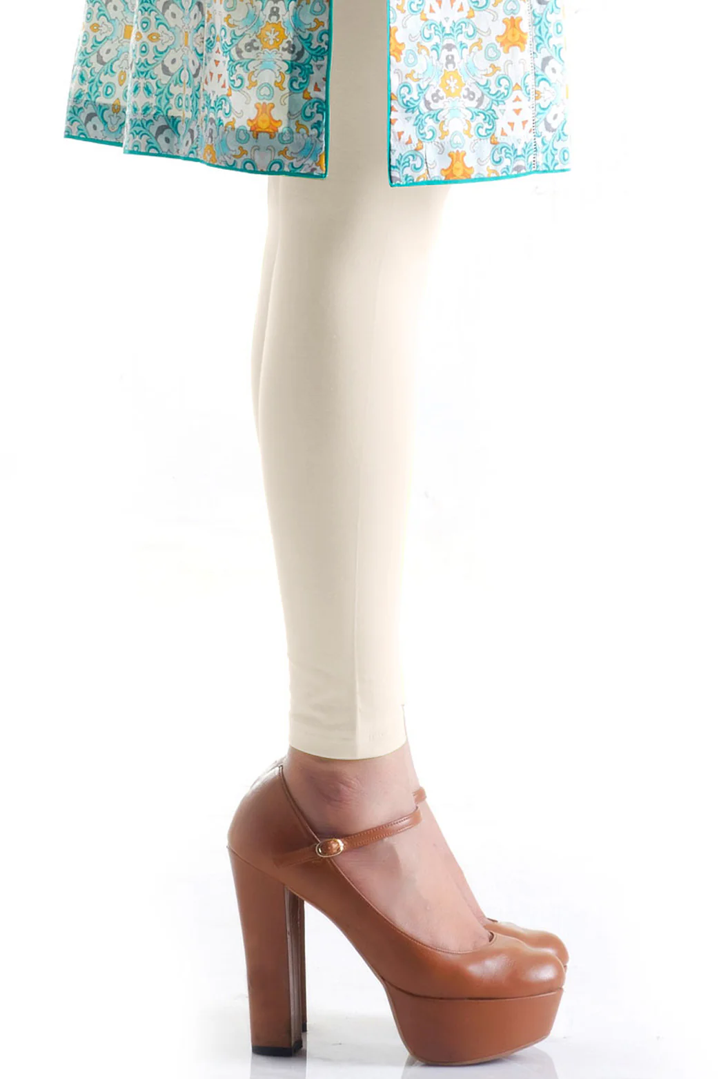 Basic Plain Tights - Off-White - Image 2
