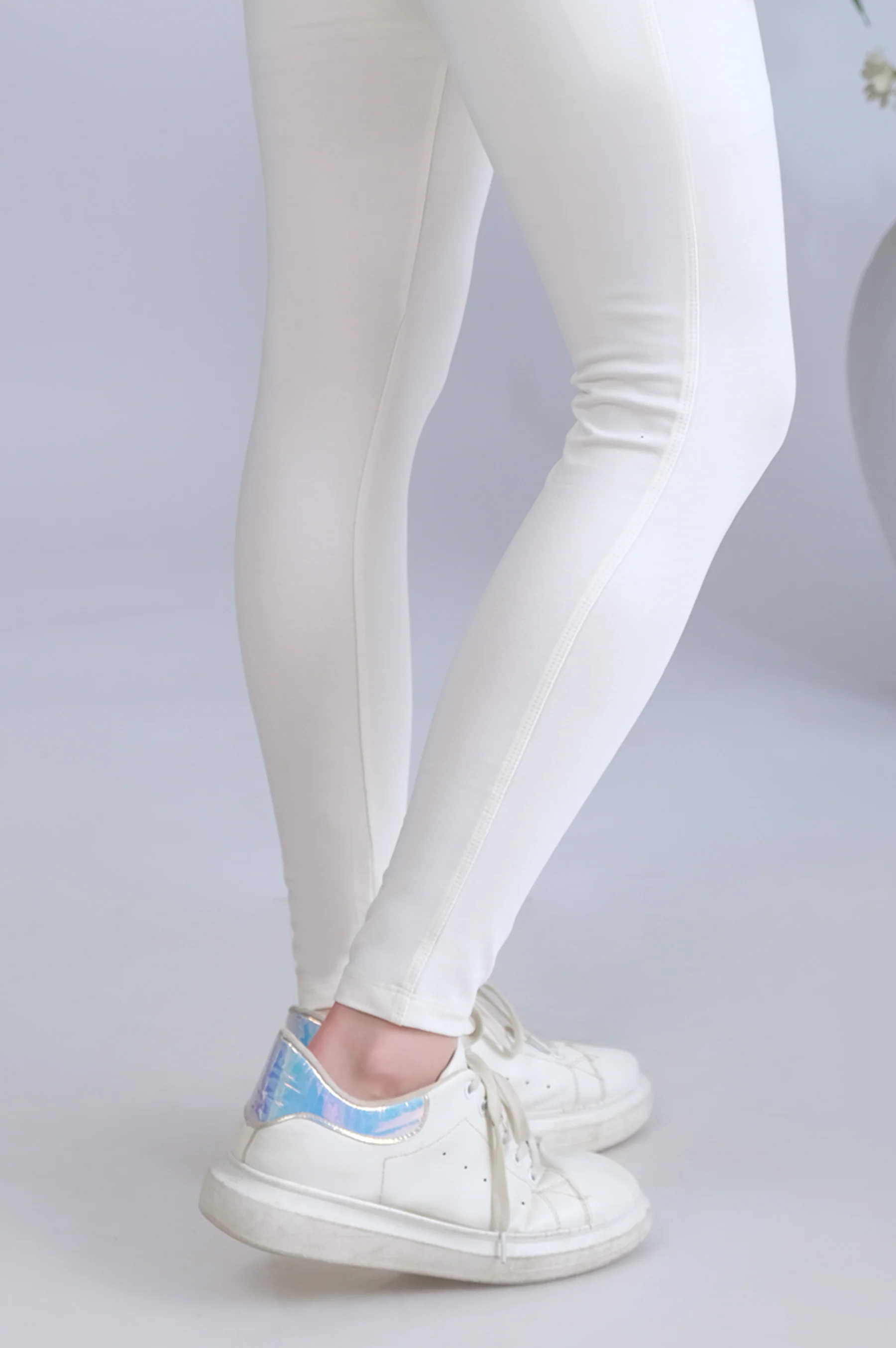 Basic Plain Tights - Off White - Image 3