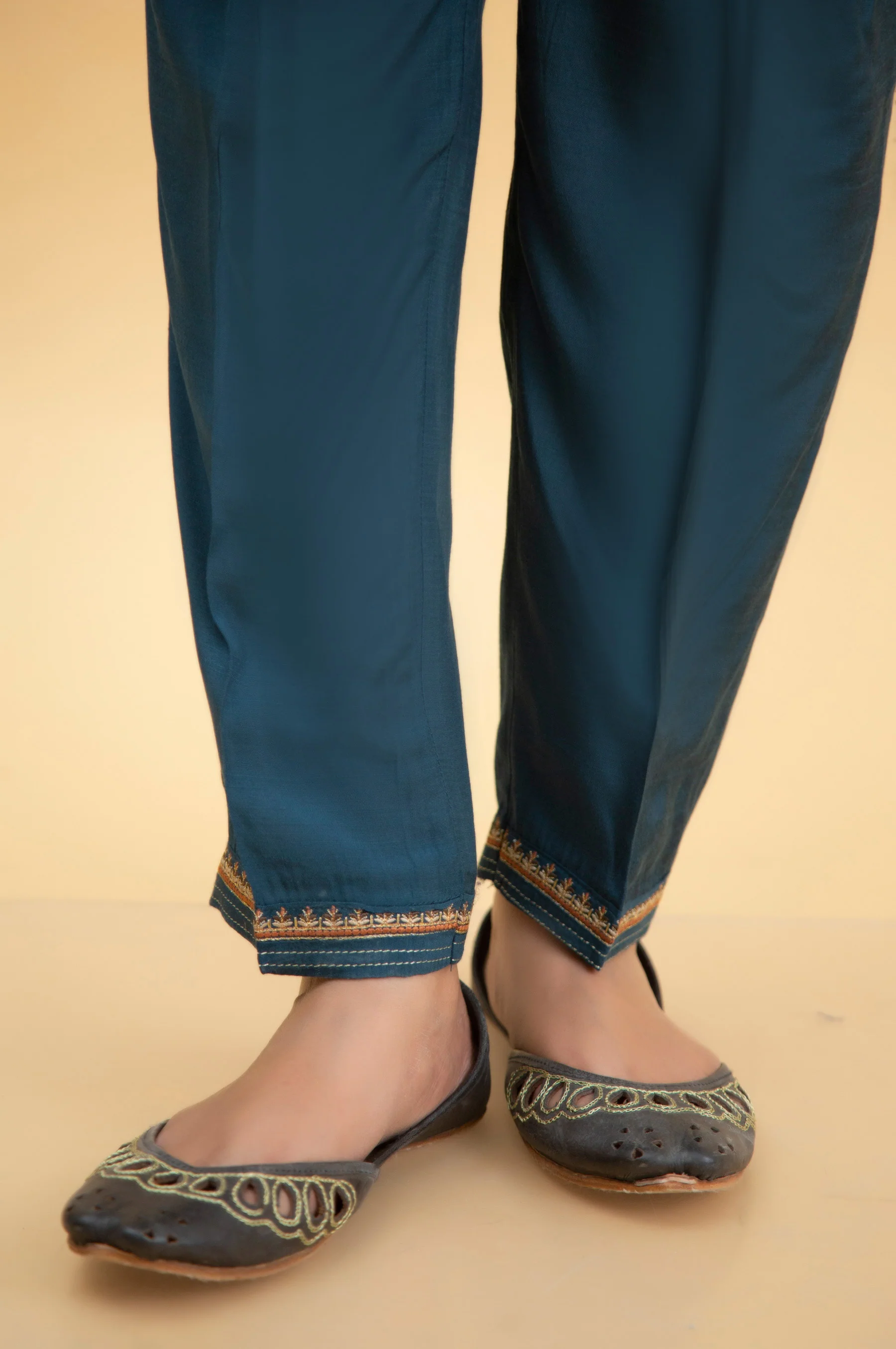Basic Raw Silk Cigarette Pants - Blue - Image 4