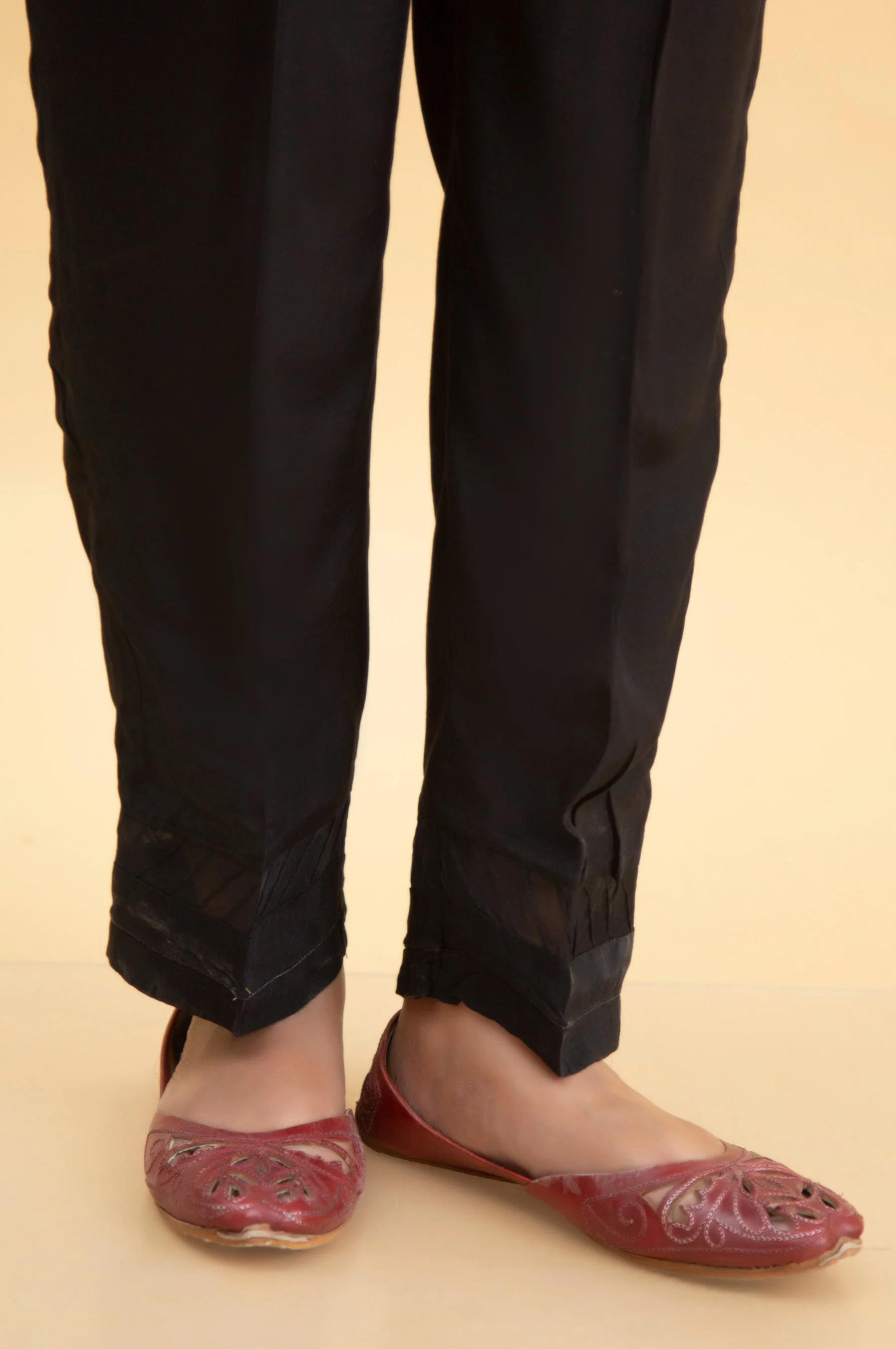 Basic Raw Silk Cigarette Pants - Black - Image 4