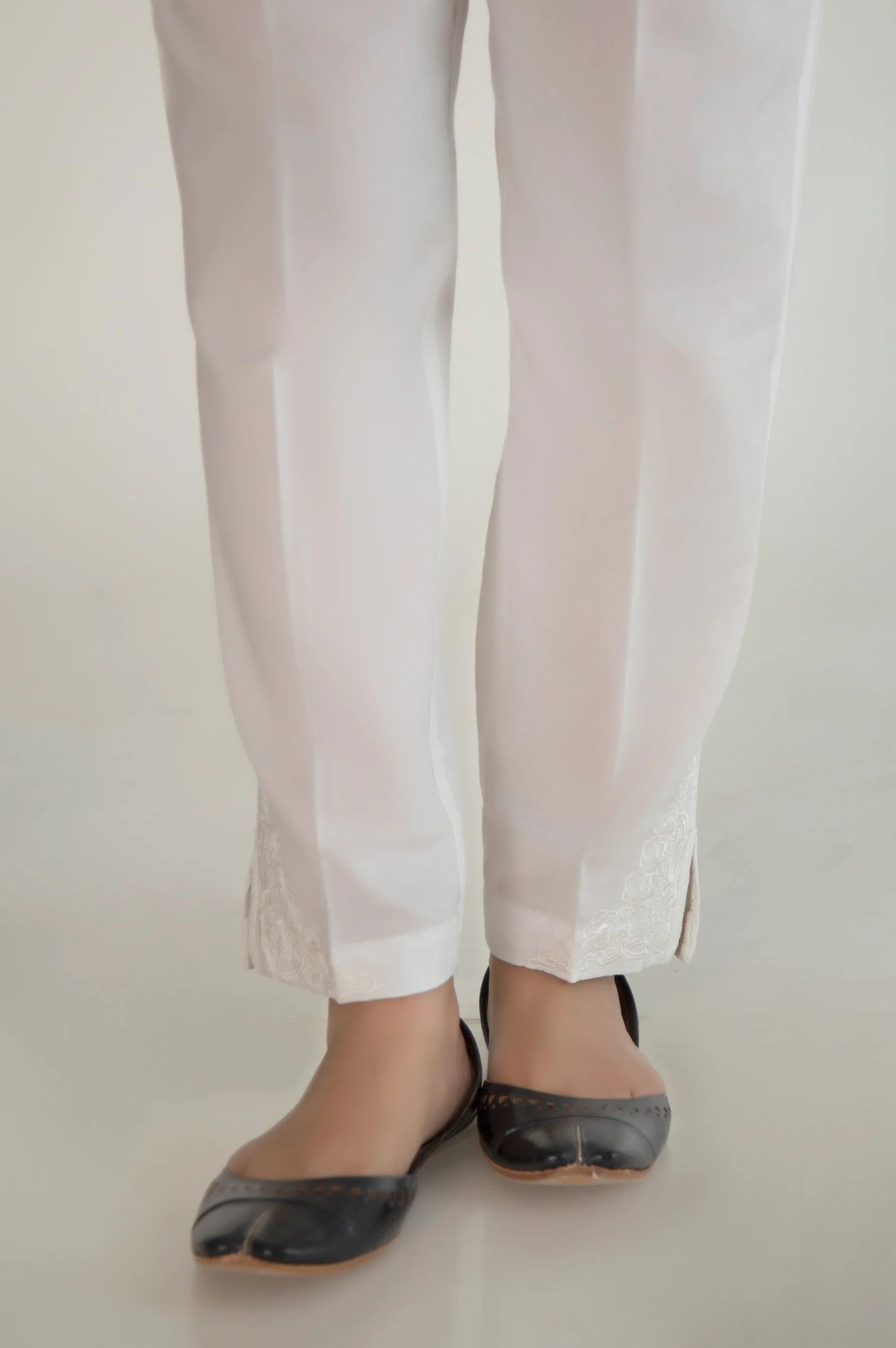 Embroidered Cambric Cigarette Pants - Image 3