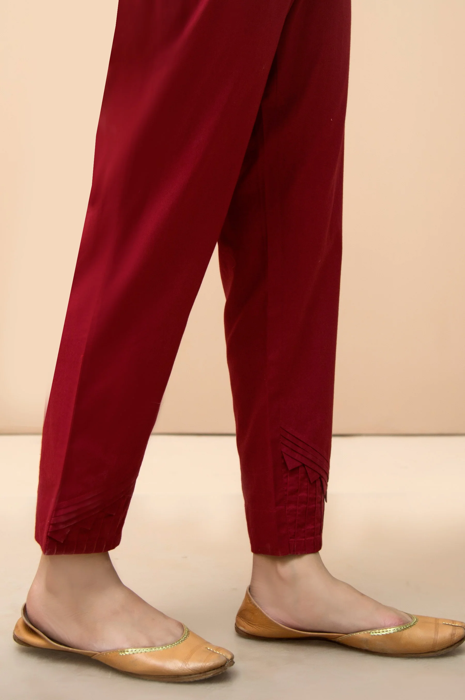 Embellished Cambric Cigarette Pants - Maroon - Image 4