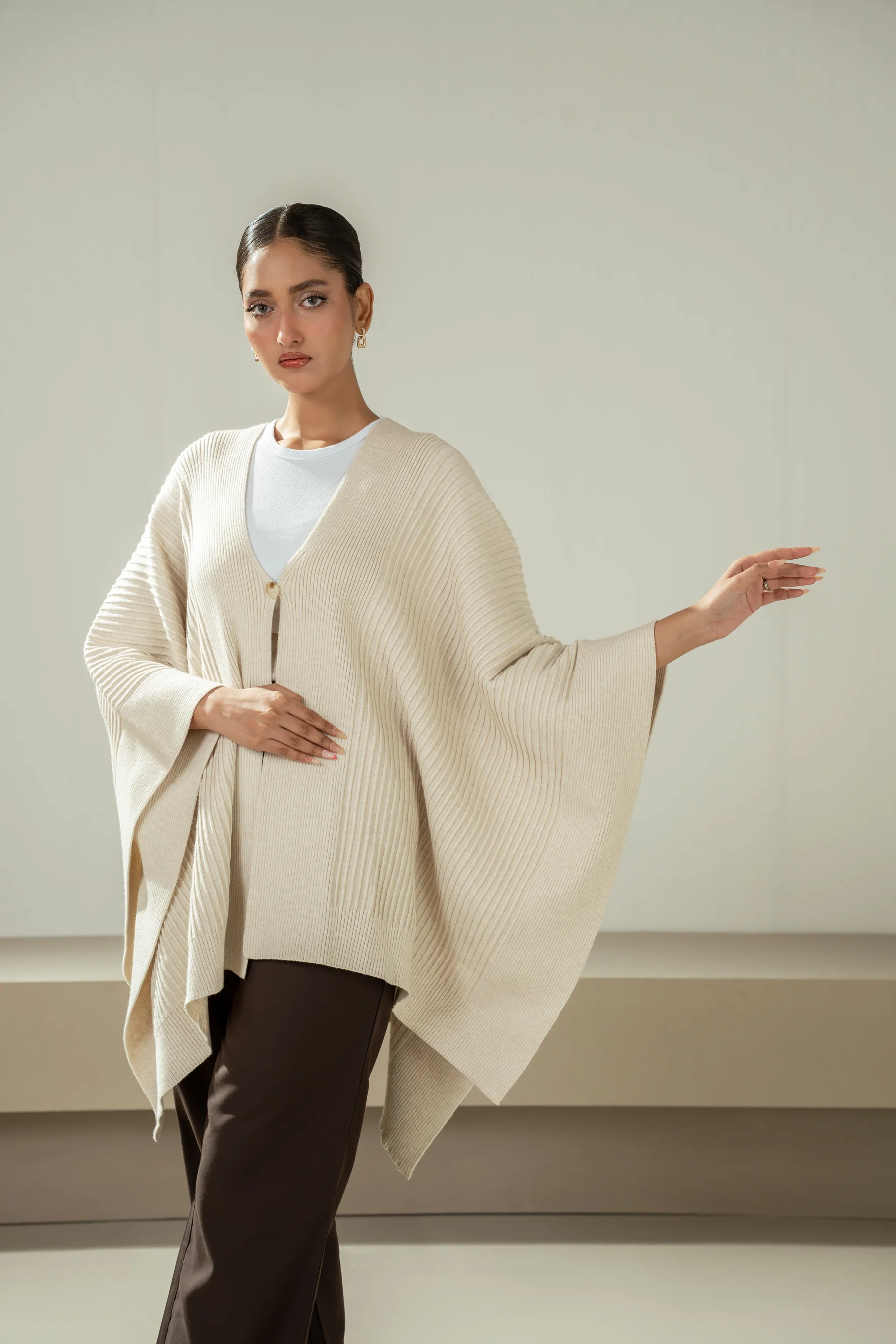 CAPE SHAWL - Image 5