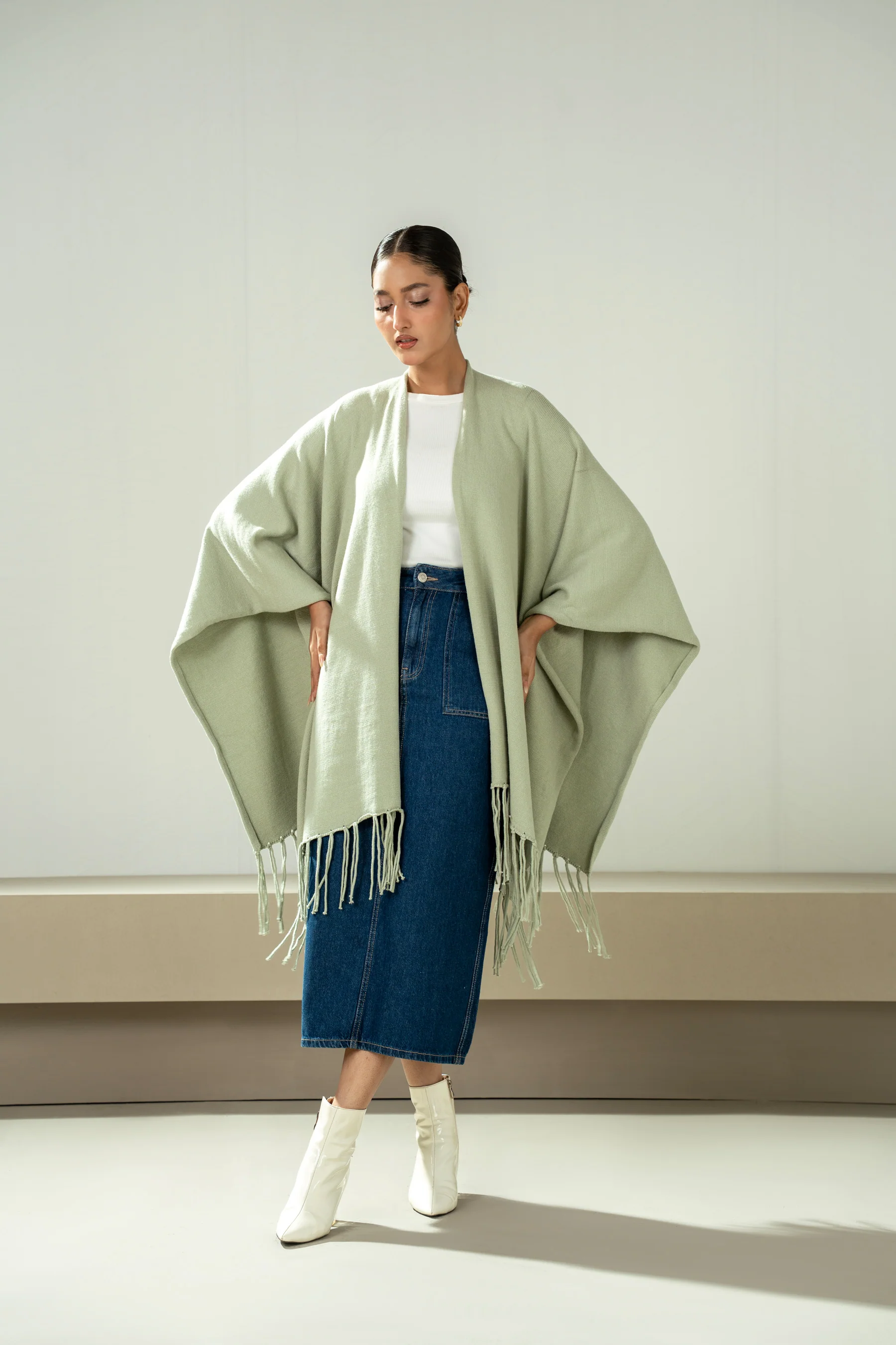 CAPE SHAWL - Image 3