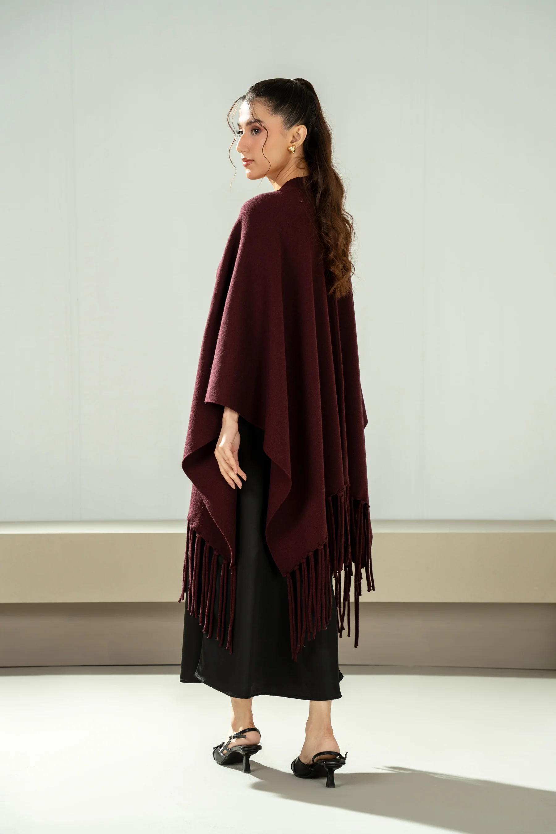 CAPE SHAWL - Image 5