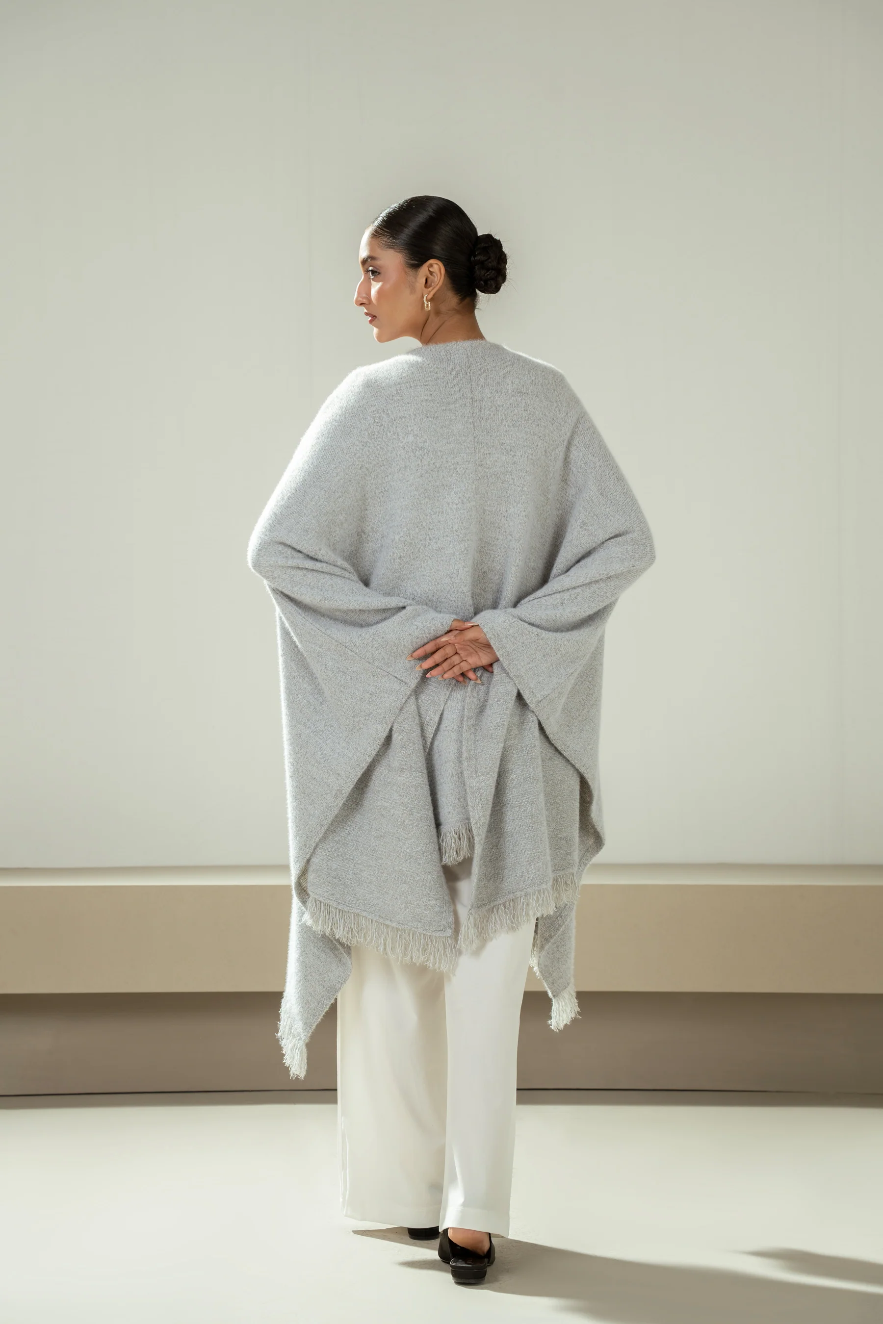 CAPE SHAWL - Image 4
