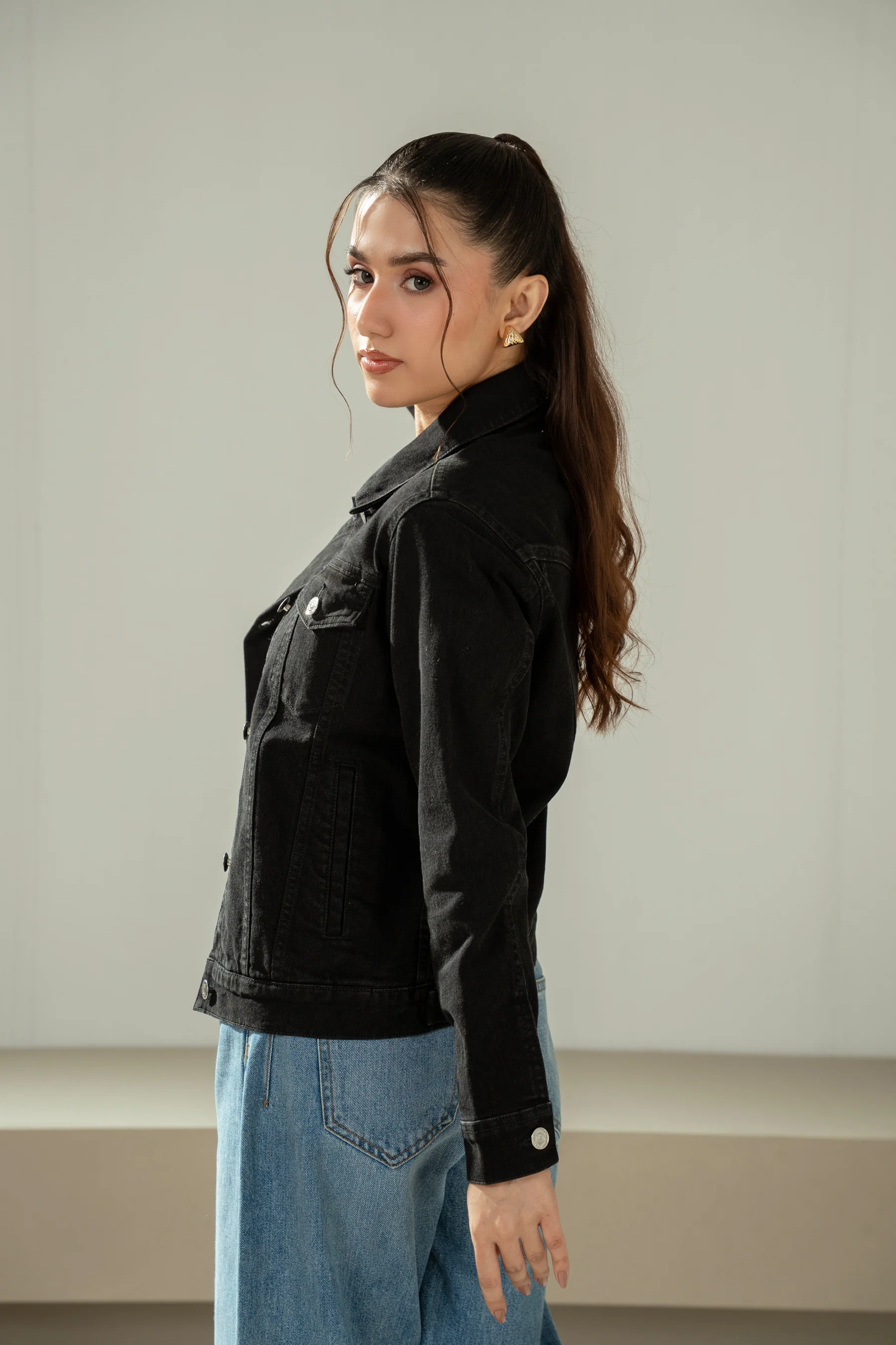 TRUCKER DENIM JACKET - Image 5