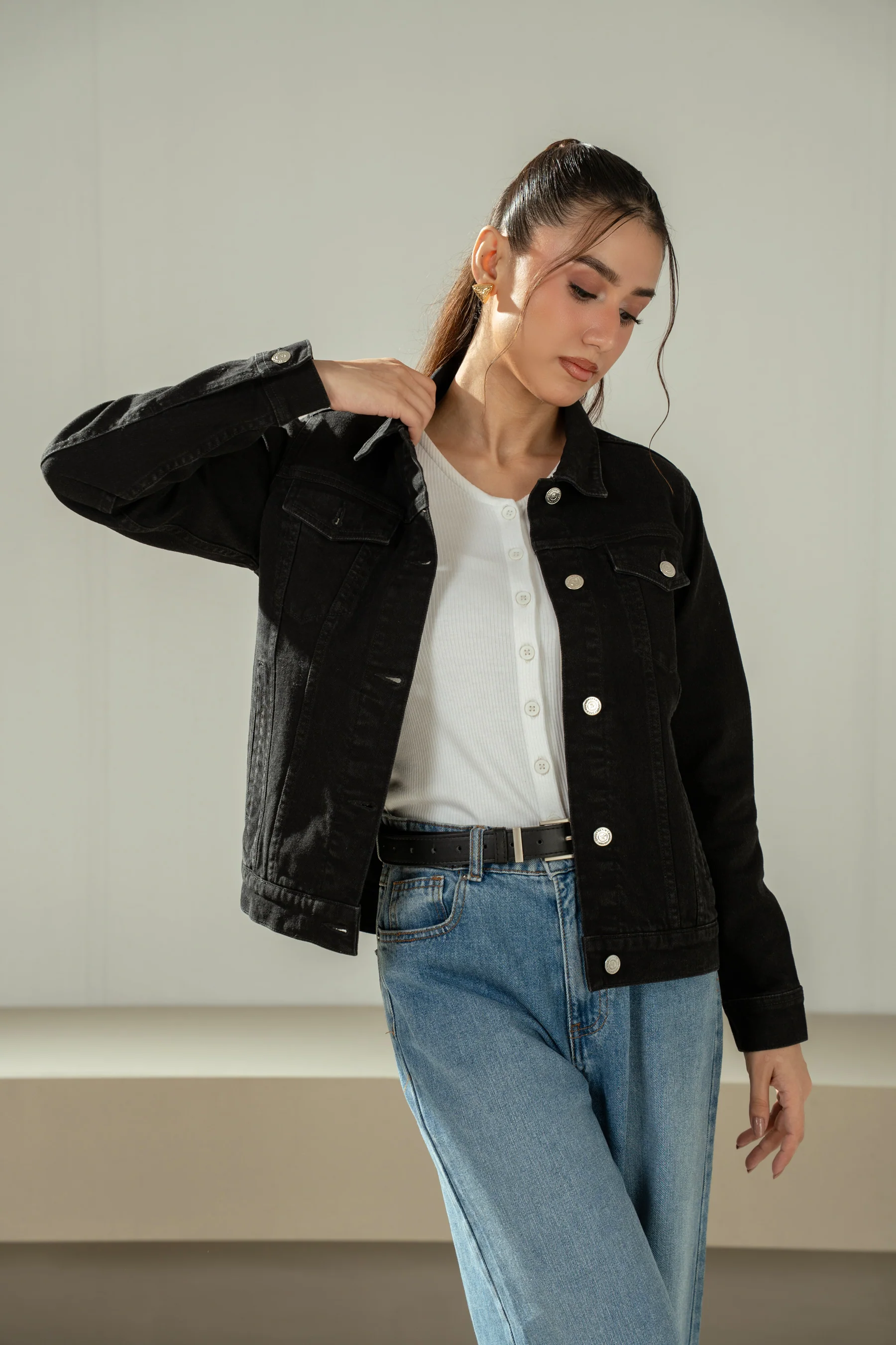 TRUCKER DENIM JACKET - Image 6
