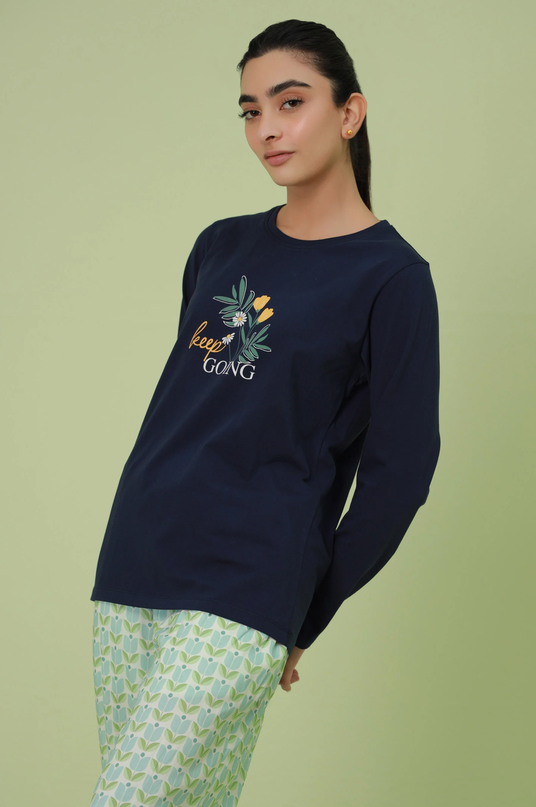 Crew Neck Full Sleeves Tee - Image 6