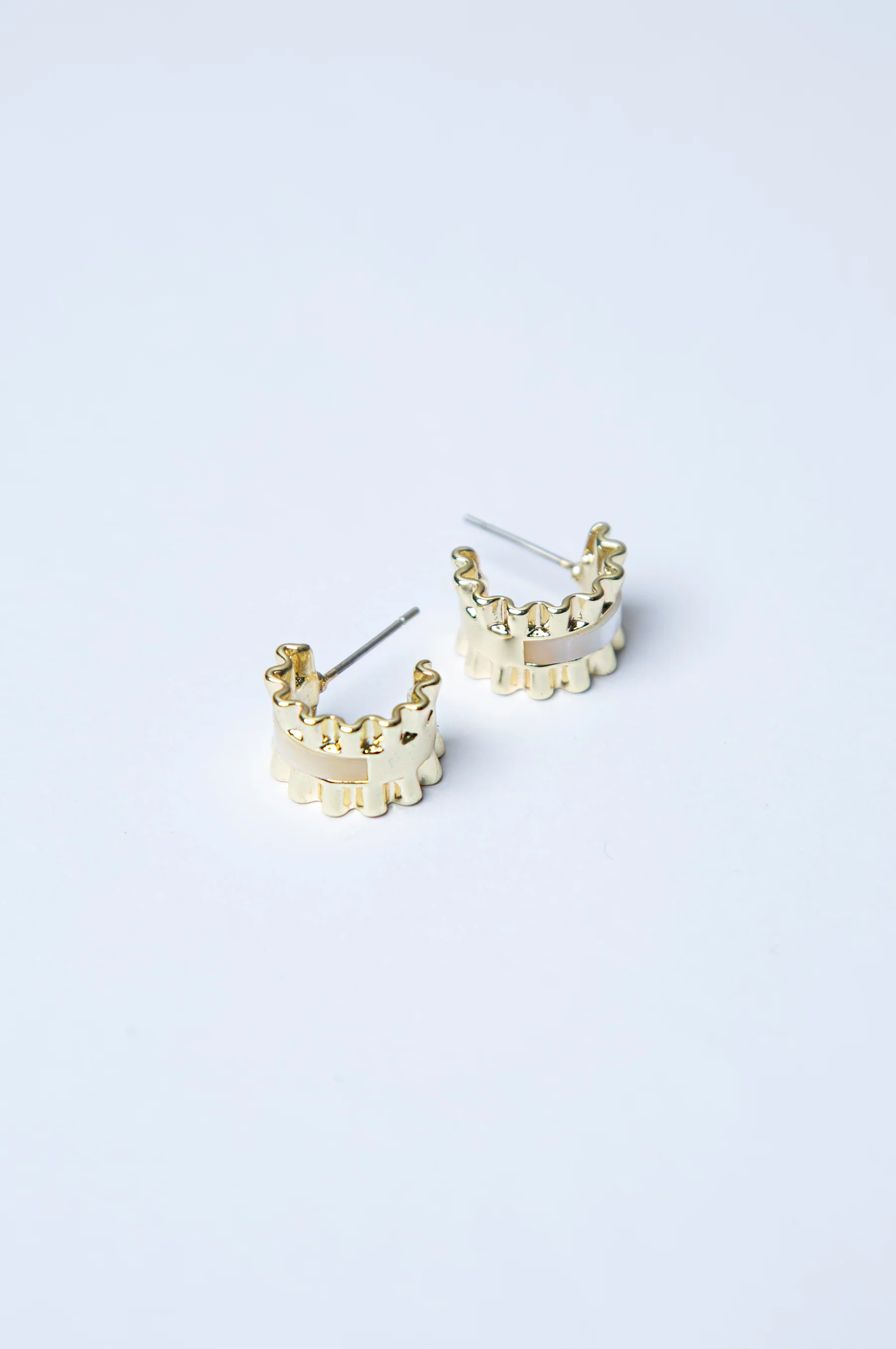 Golden Brass Earrings - Image 3