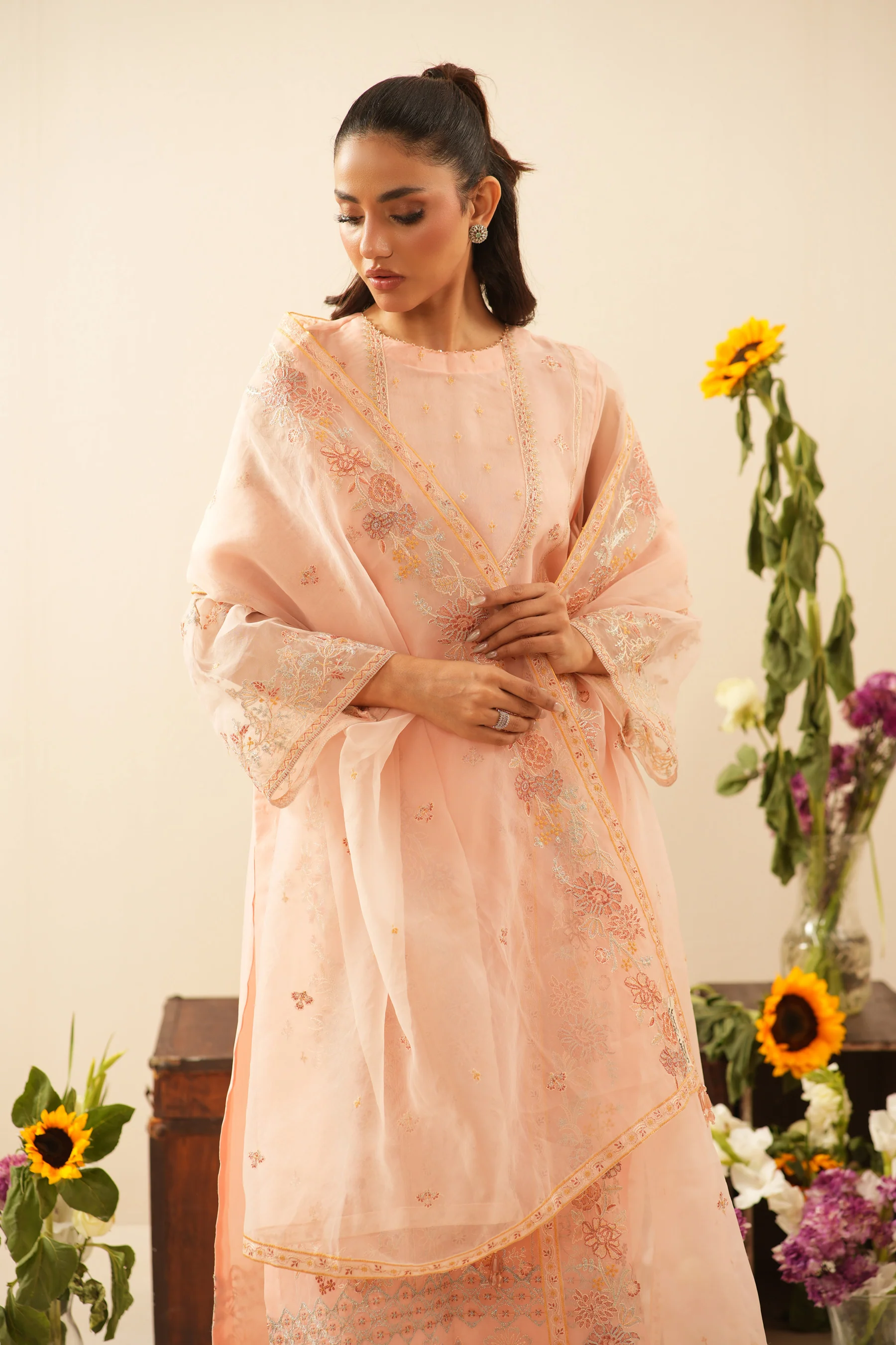 EMBROIDERED ORGANZA UNSTITCHED 3 PIECE SUIT - Image 4