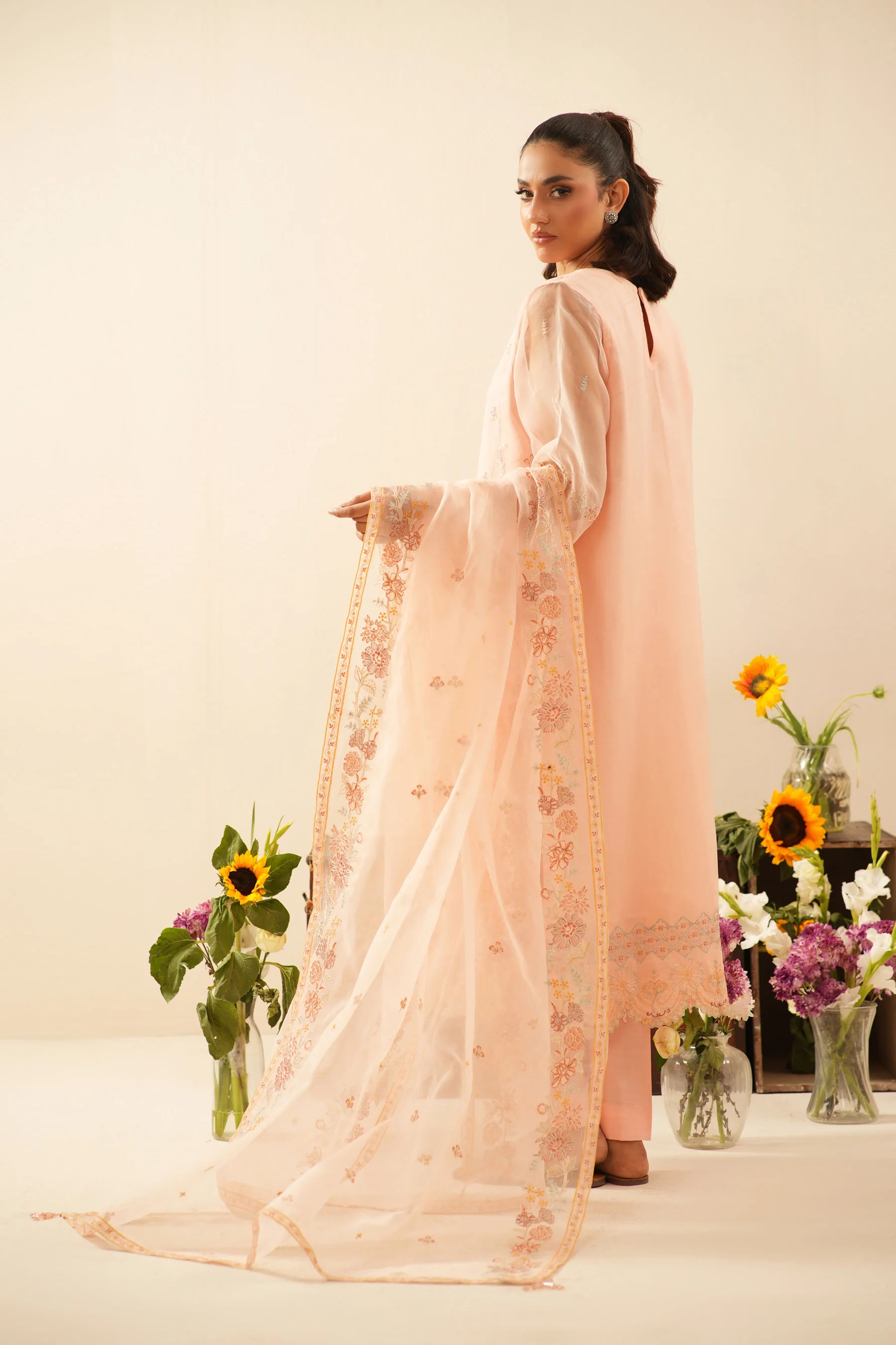 EMBROIDERED ORGANZA UNSTITCHED 3 PIECE SUIT - Image 6