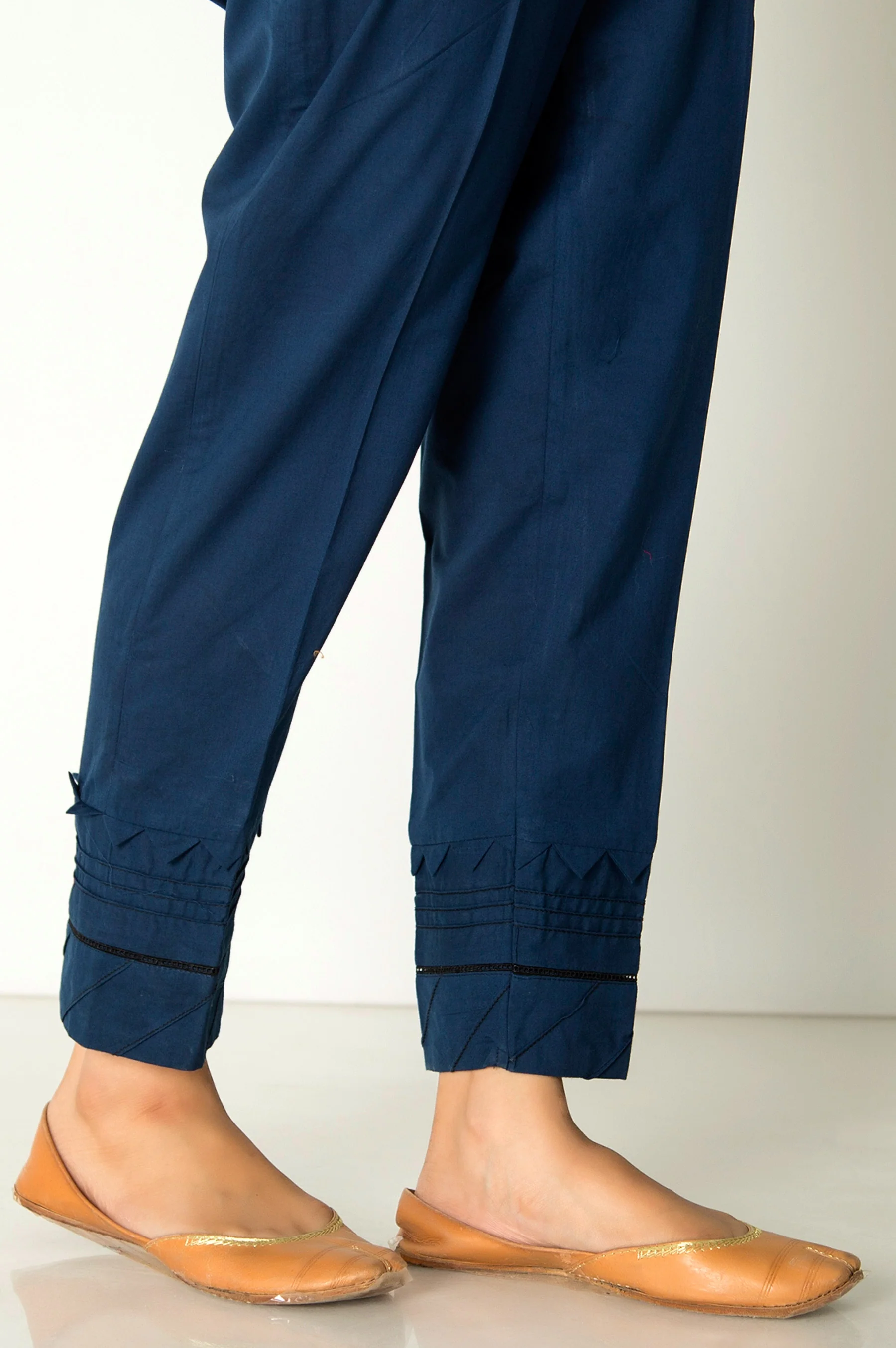 Embellished Cigarette Pants - Navy Blue - Image 4