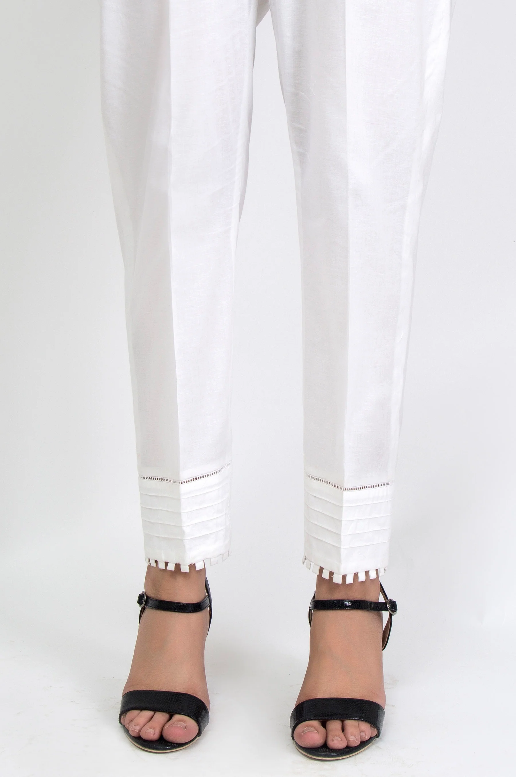 Embellished Cigarette Pants - White - Image 3