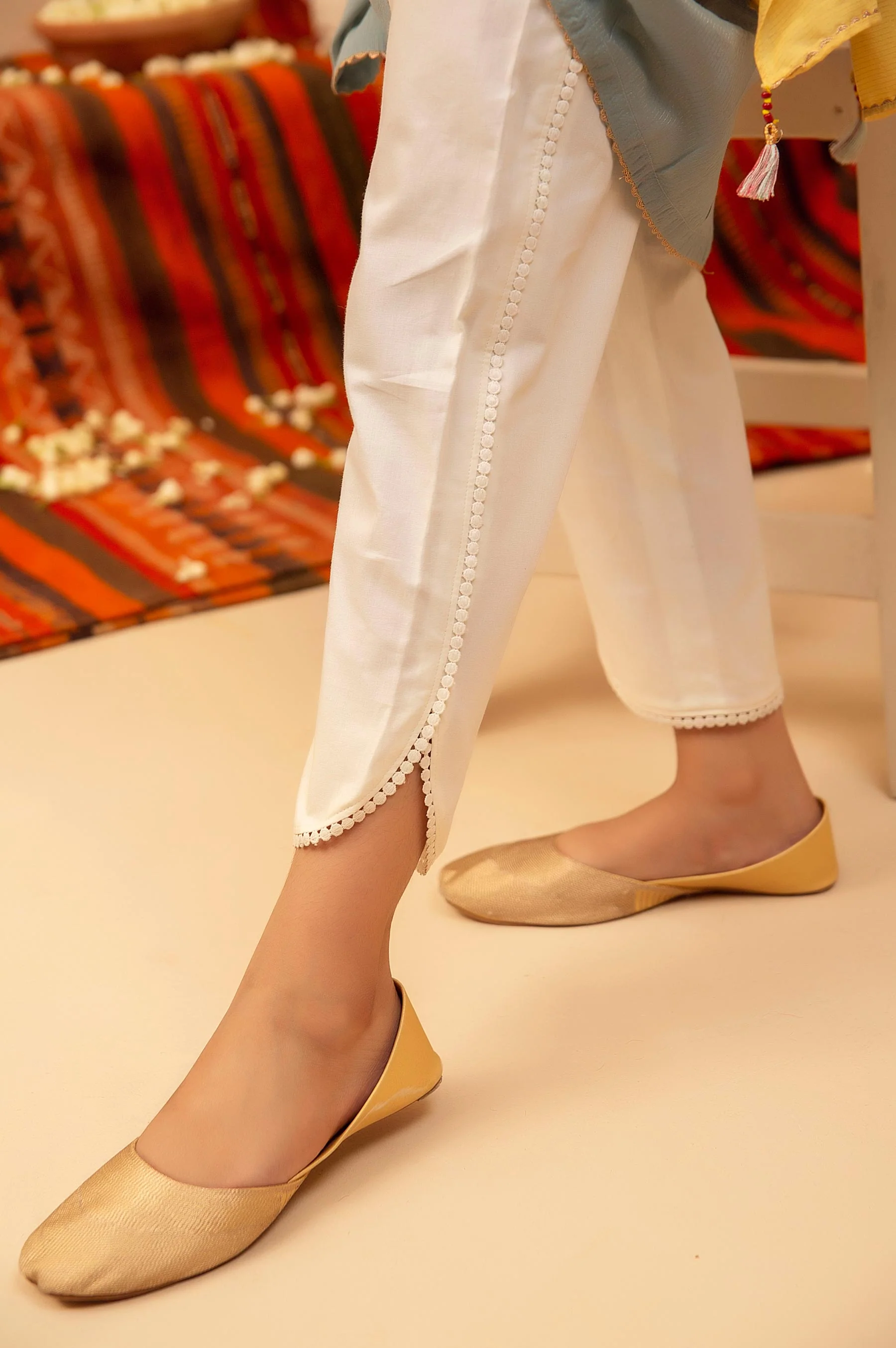 Embellished Junior Pants - Off-White - Image 2