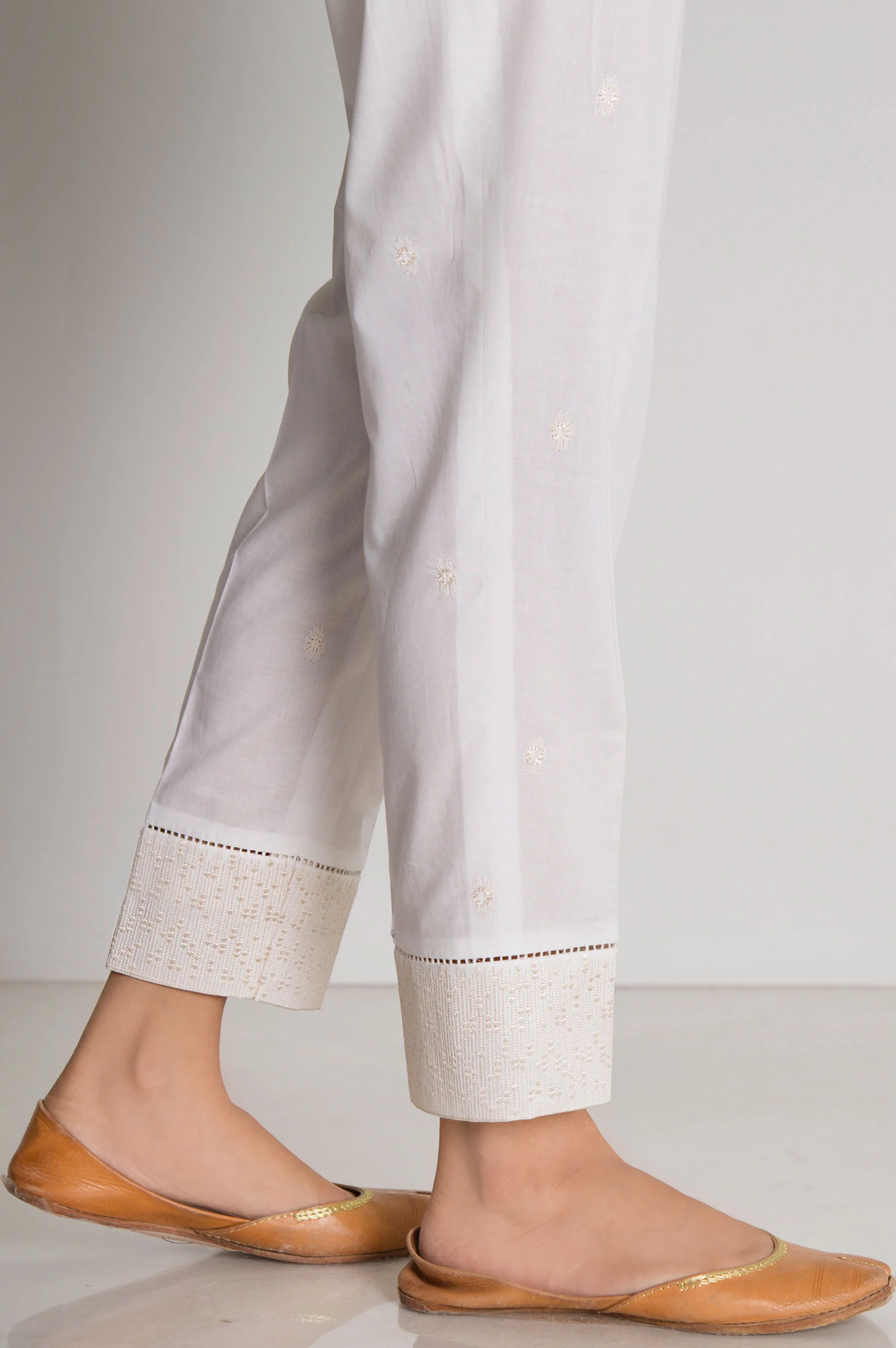 Embroidered Cambric Cigarette Pant - White - Image 4