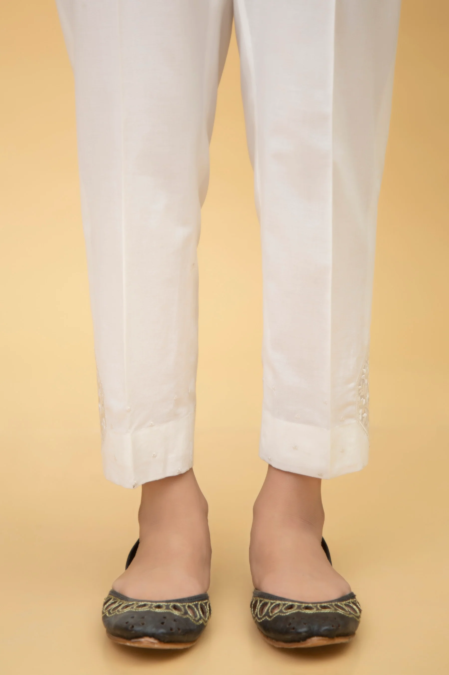 Emboirdered Cambric Cigarette Pant - White - Image 3